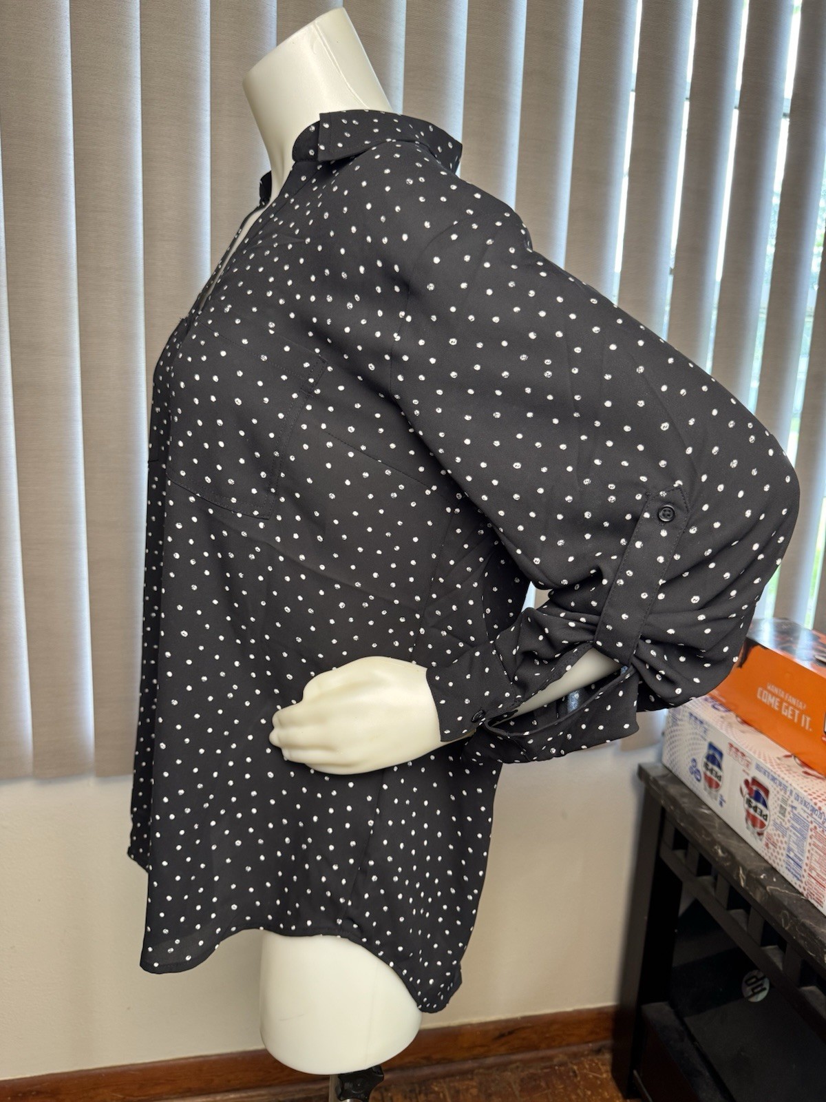 Maurice’s Women’s XL Black/White Polka Dot Collared Button-Up Pocket Shirt