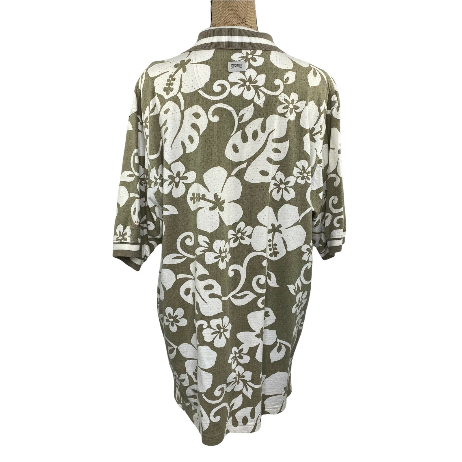 The Skins Game Women’s Size L Golf Polo Shirt Floral Hawaiian Short Sleeve Beige
