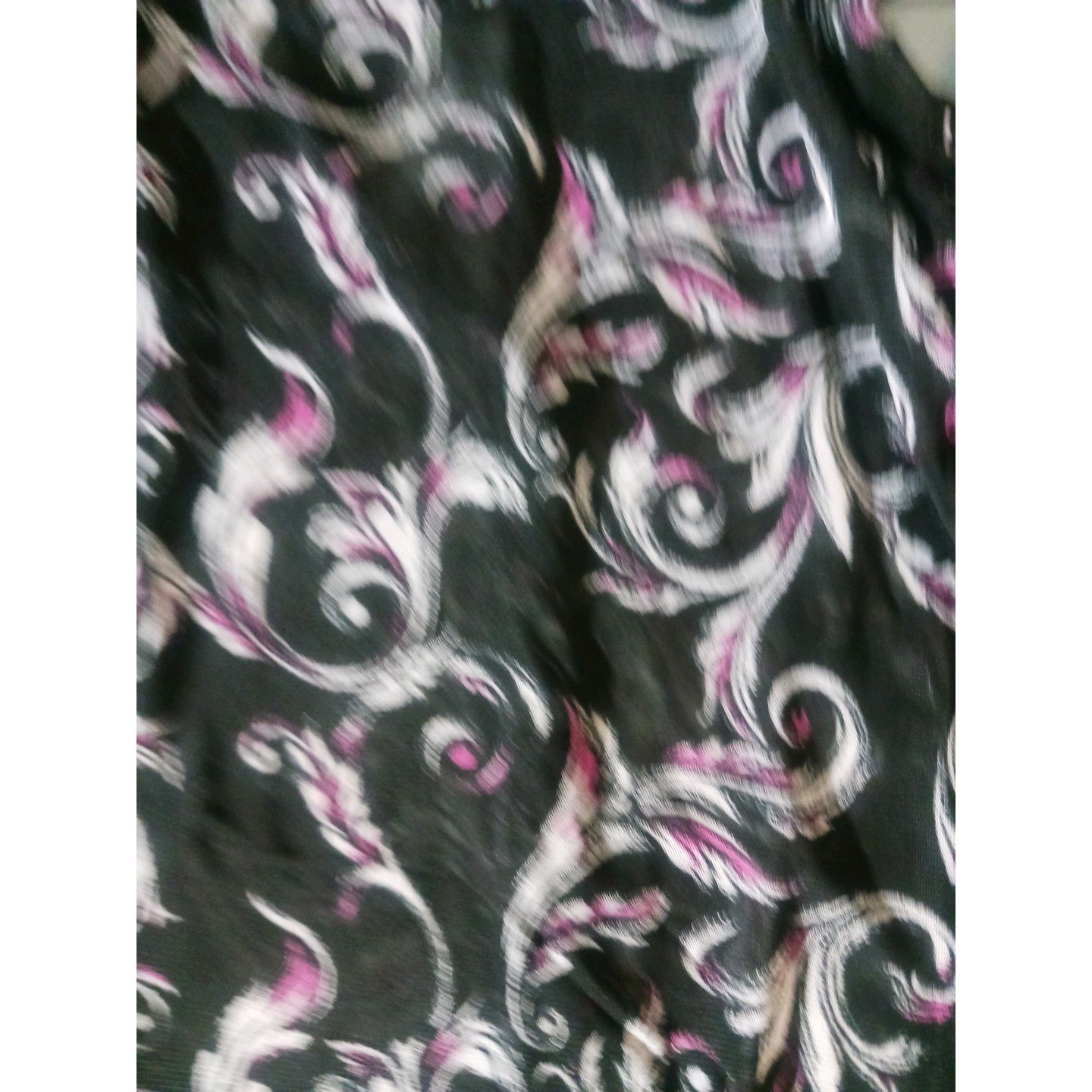 A Love Story Womens Flowers Blouse .size Large .made As Polyster SpandexRN#92054