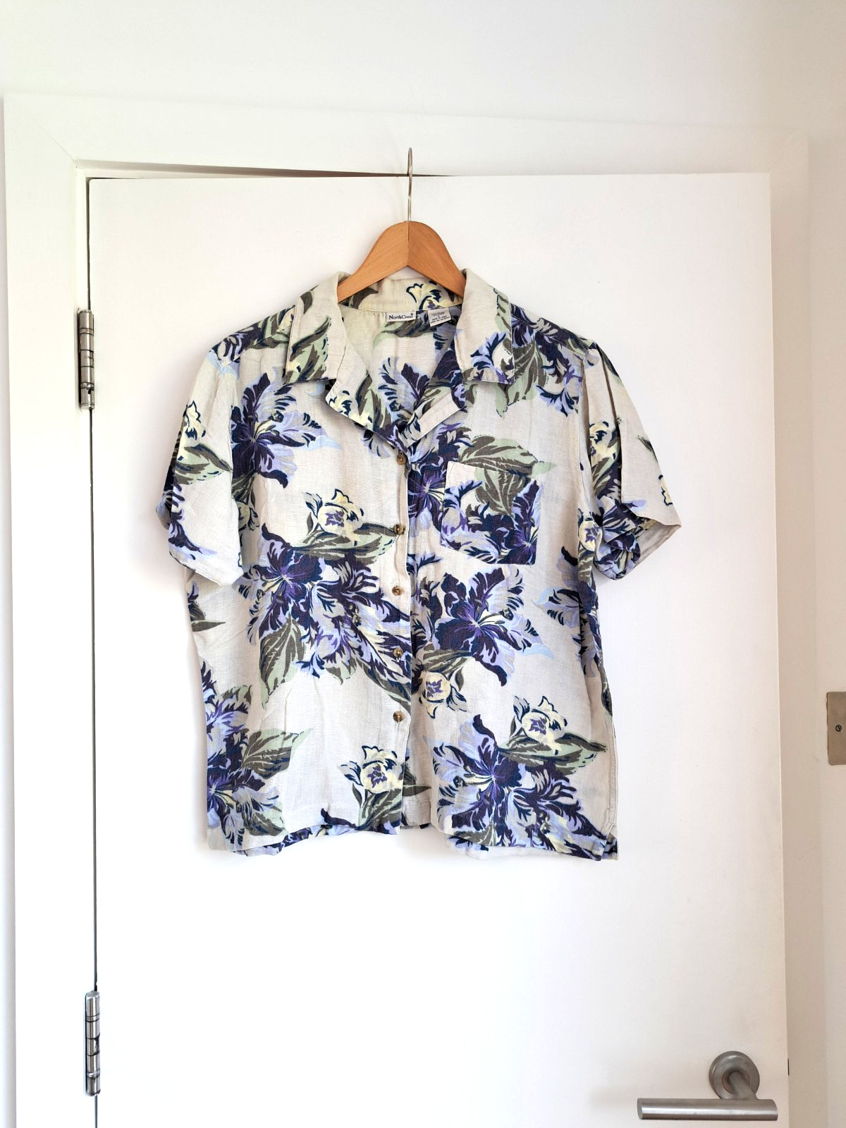 North Crest Floral Blouse Size L Linen Mix Boxy Pocket Slight Stretch
