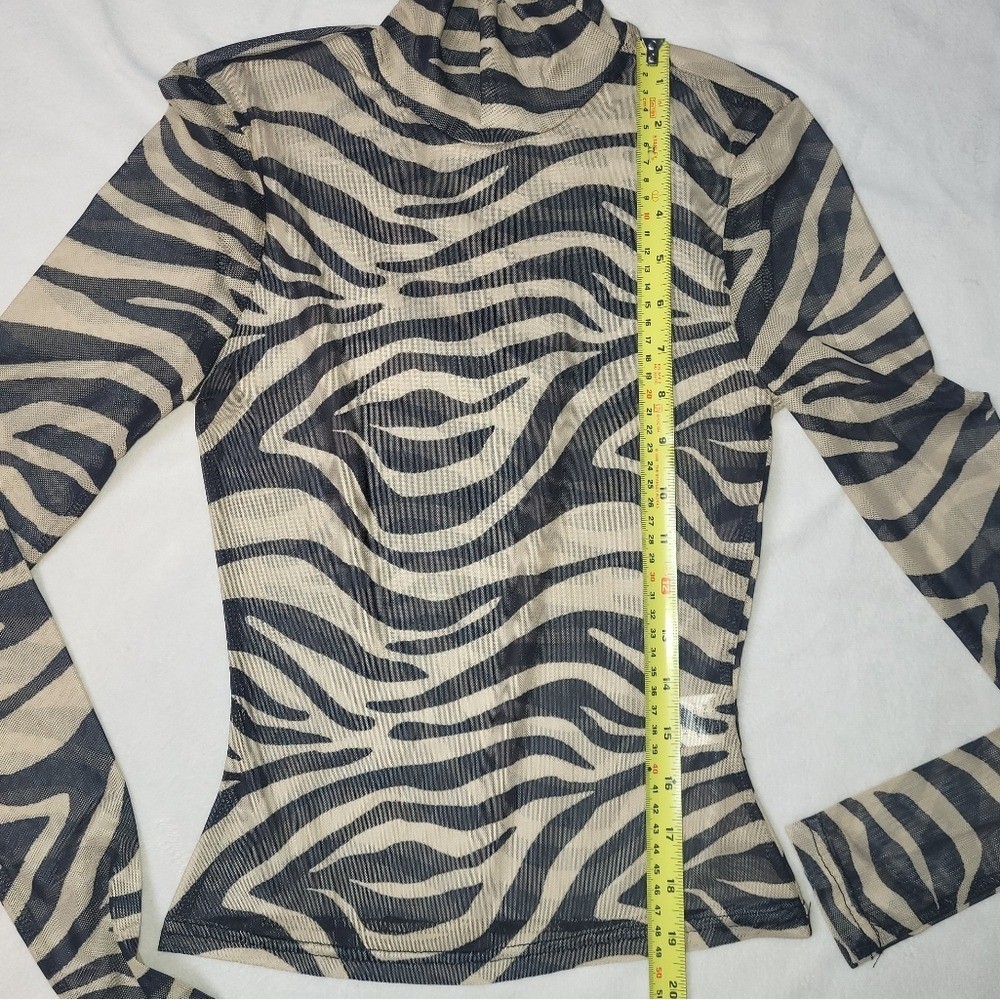 Superdown Kerrie Mesh Top Women’s Size XS Zebra