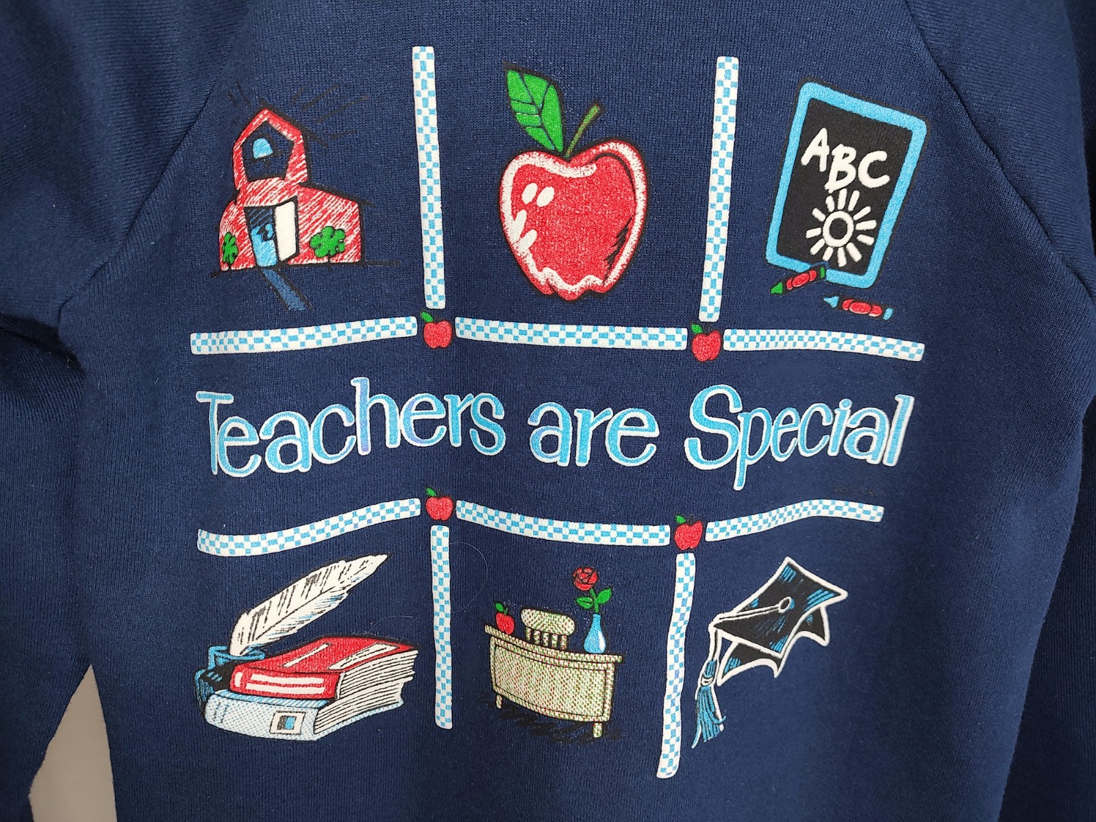 Vintage 90s Teachers Are Special Sweatshirt Top Womens Sz Med Puffy Designs USA