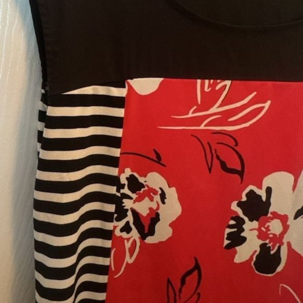 Calvin Klein Women’s Sleeveless Mixed-Print Top in Black, White, and coral Flora