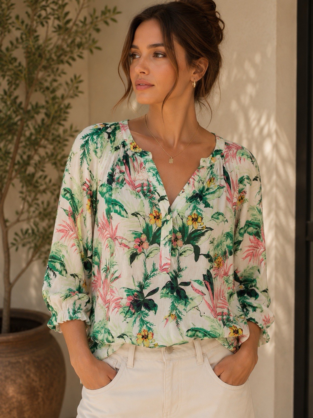 LOFT Cotton XL White Tropical Floral V-Neck 3/4 Button Front Woven Blouse