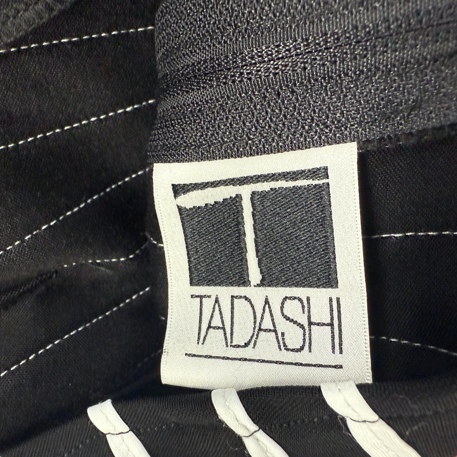 Tadashi Top Womens L Black White Striped Halter Sleeveless Formal Event Cocktail