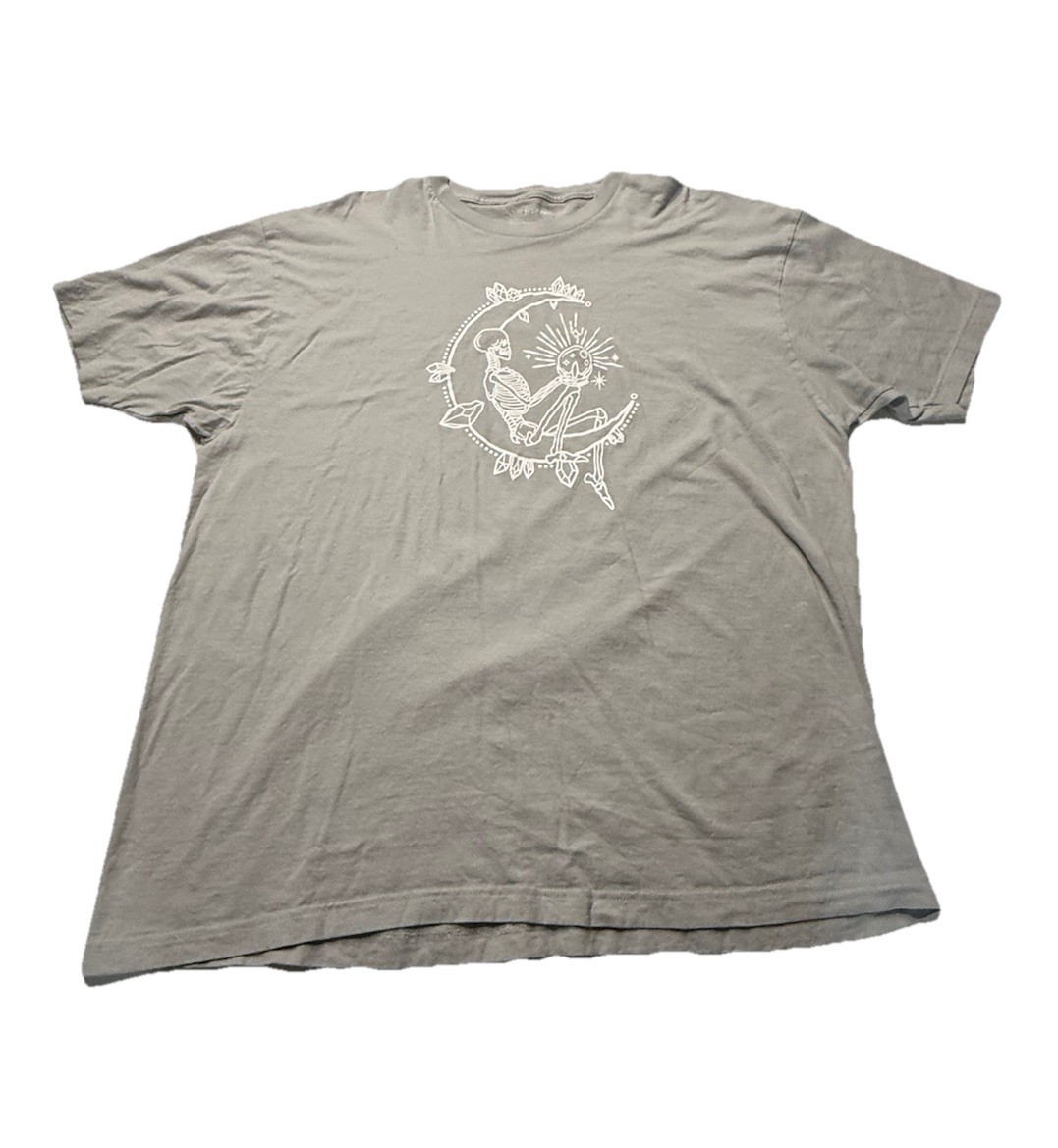 Silver Lining Gray Graphic Tee Skeleton Moon Crystals Shirt Sz 2XL