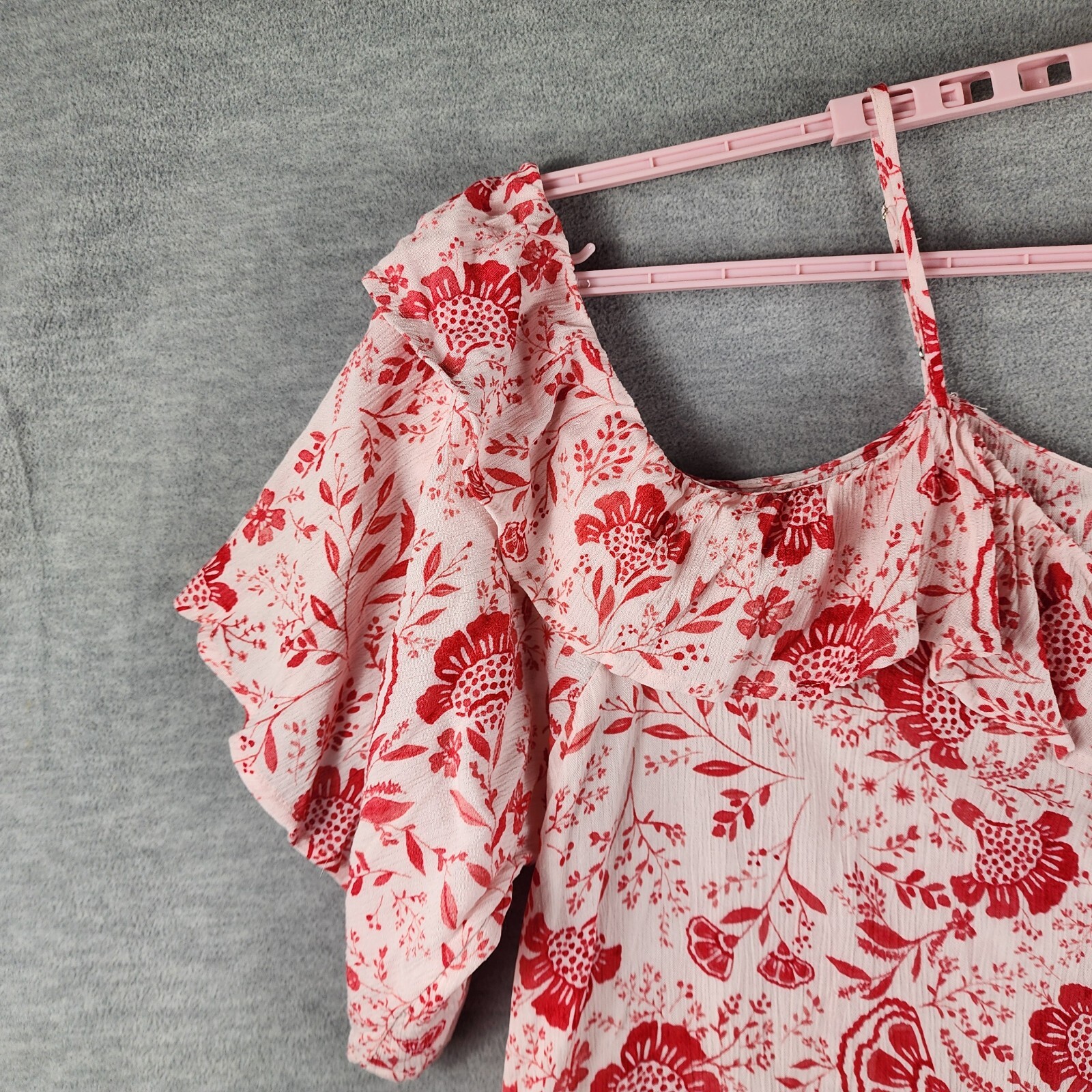 NWT Maurices Women Top 2X Red White Floral Off Shoulder Ruffle Loose Lightweight