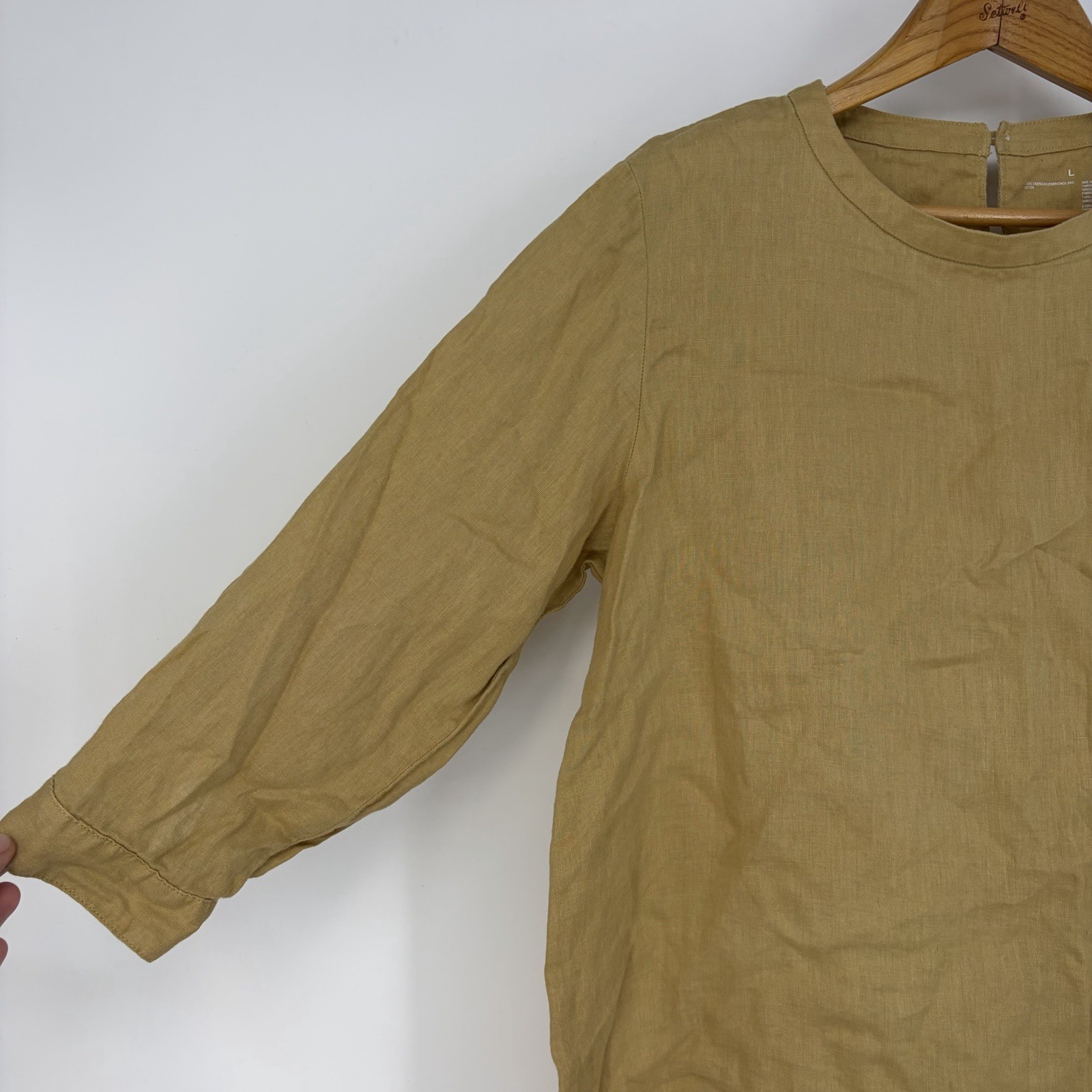 Muji 100% Linen 3/4 Sleeve Button Shirt L Round Neck Tan Gold Beige Quiet Luxury