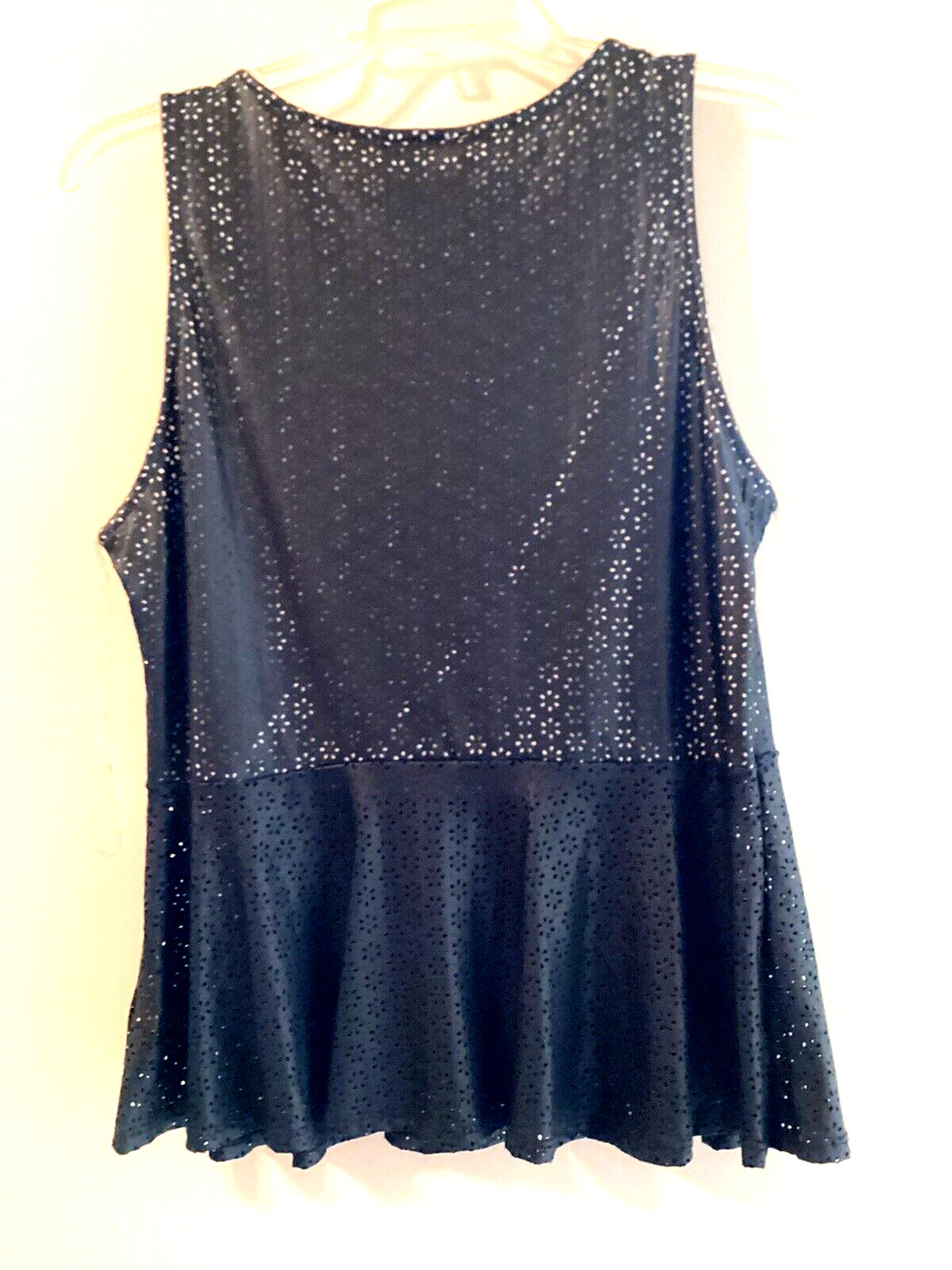 ROMEO & JULIET Couture Women’s Flared Sleeveless Blouse Black – NEW – MSRP $130