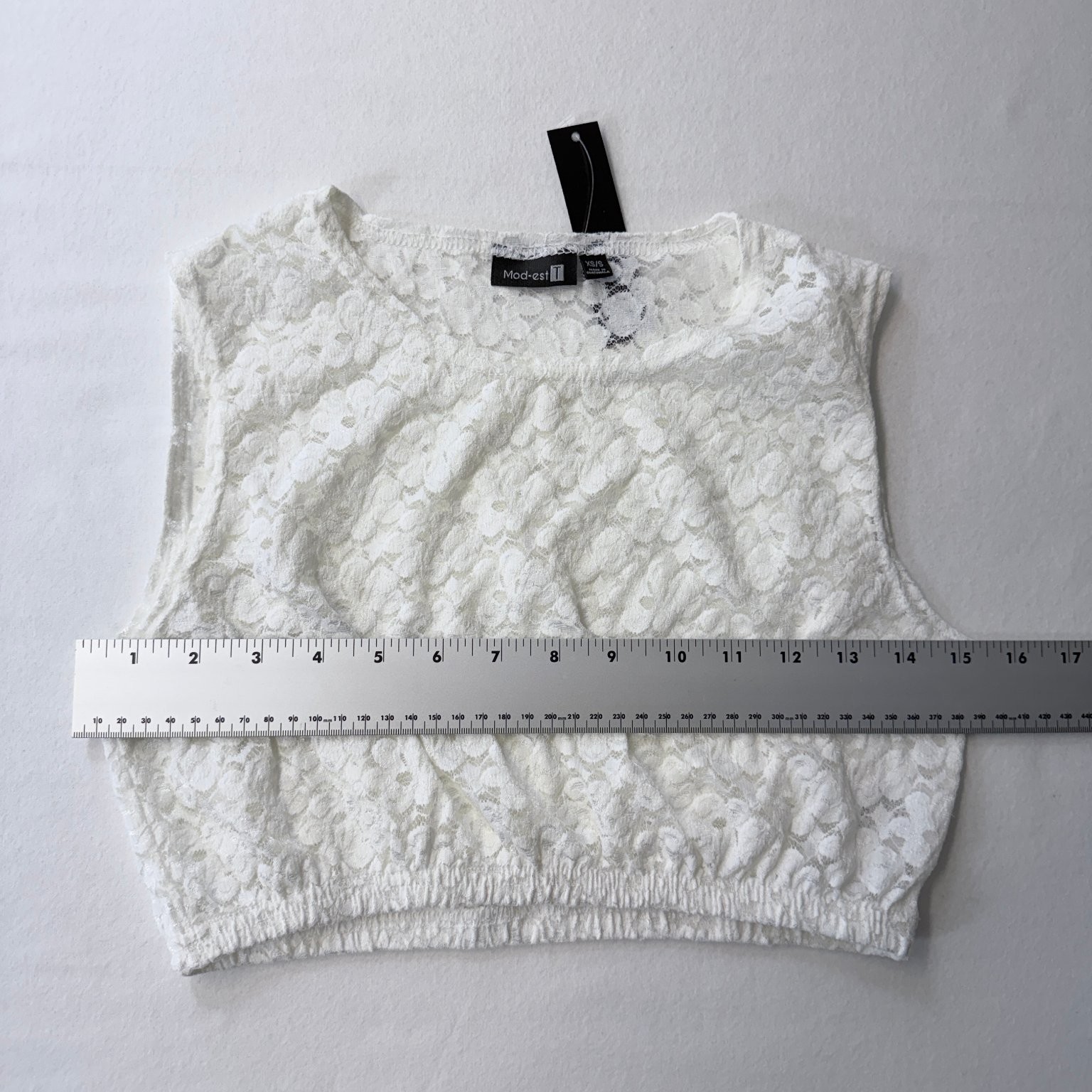 Mod-est T Women’s XS/S Ivory Floral Lace Cropped Modesty Layering Top NWT