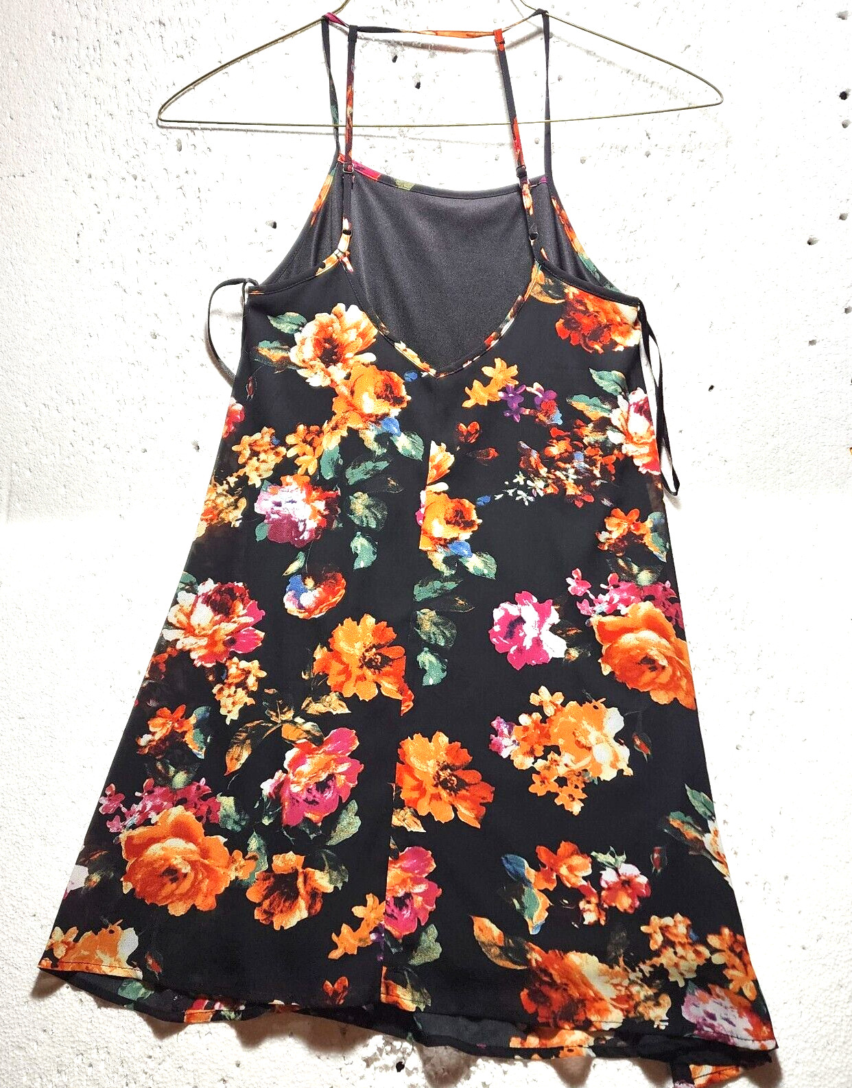 Fab’rik Top Womens Small Black Floral Sleeveless Blouse Spaghetti Strap Casual