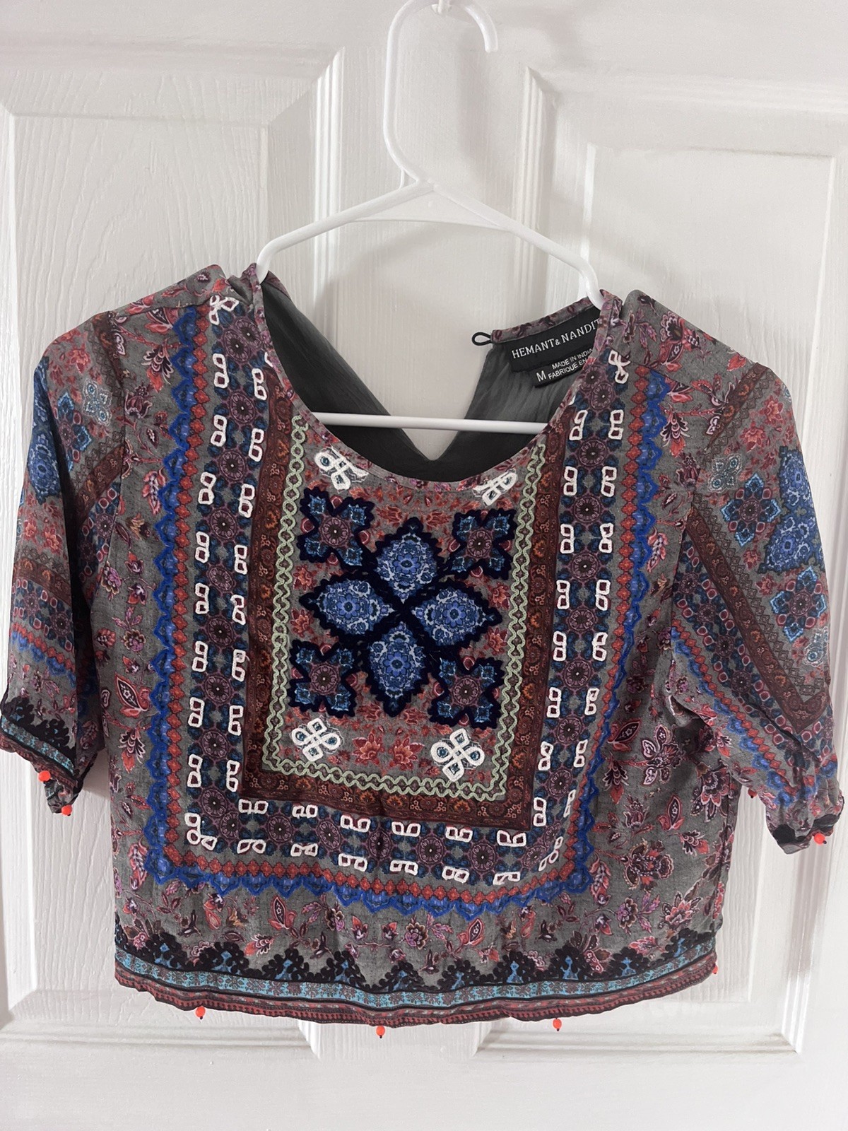 HEMANT & NANDITA Crop Top Size medium Silk Paisley Print $176