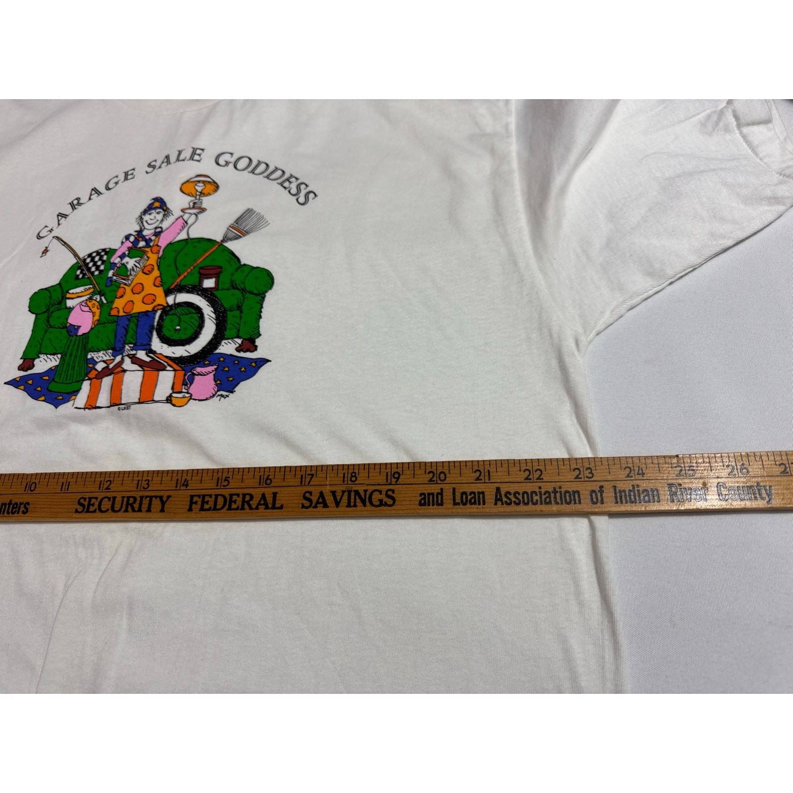 Lake Street VINTAGE 90s Garage Sale Goddess Single Stitch Tee — XL