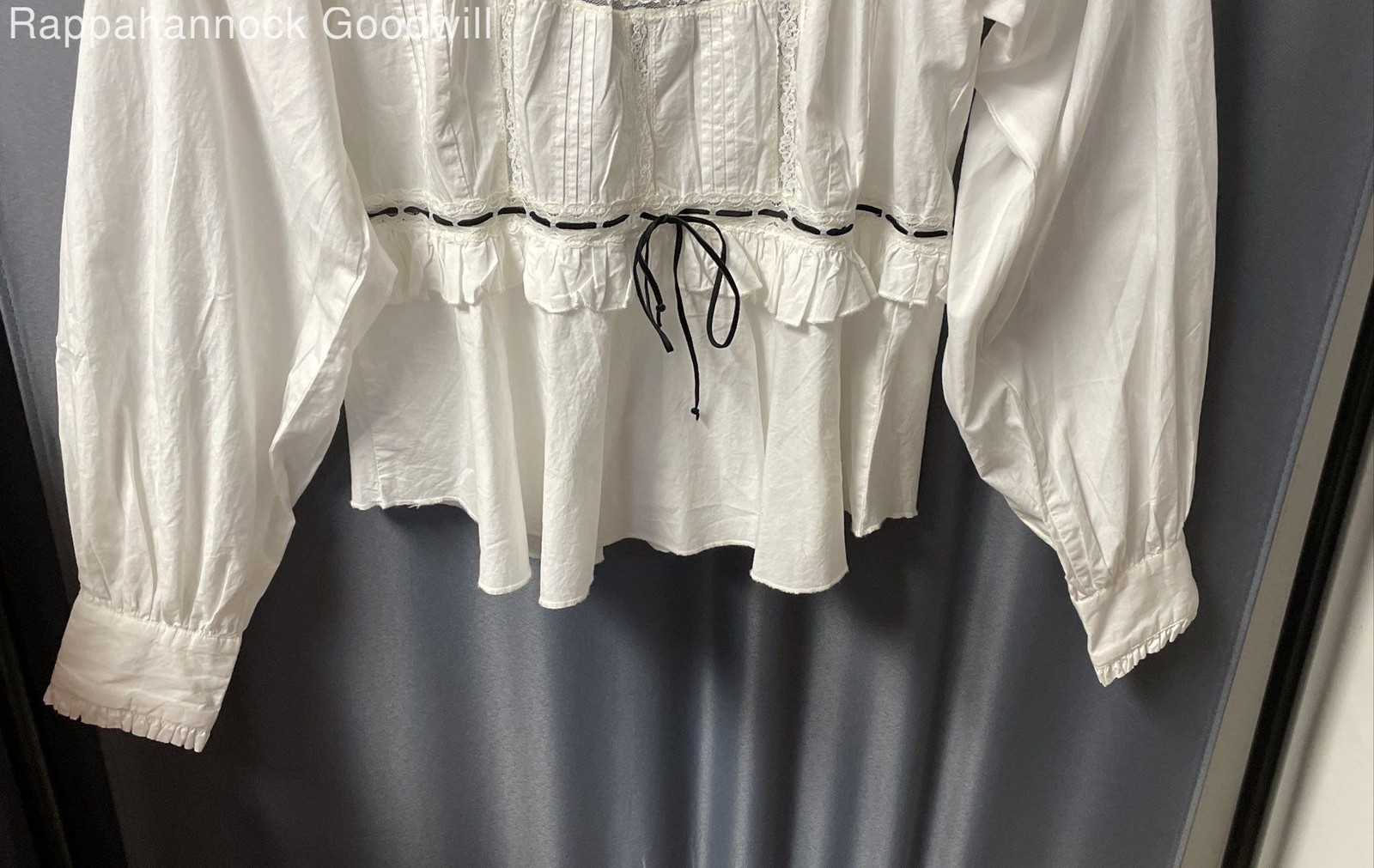Free People Women’s White Boho Peplum Top Lace Ruffle Smocked Cotton Sz S
