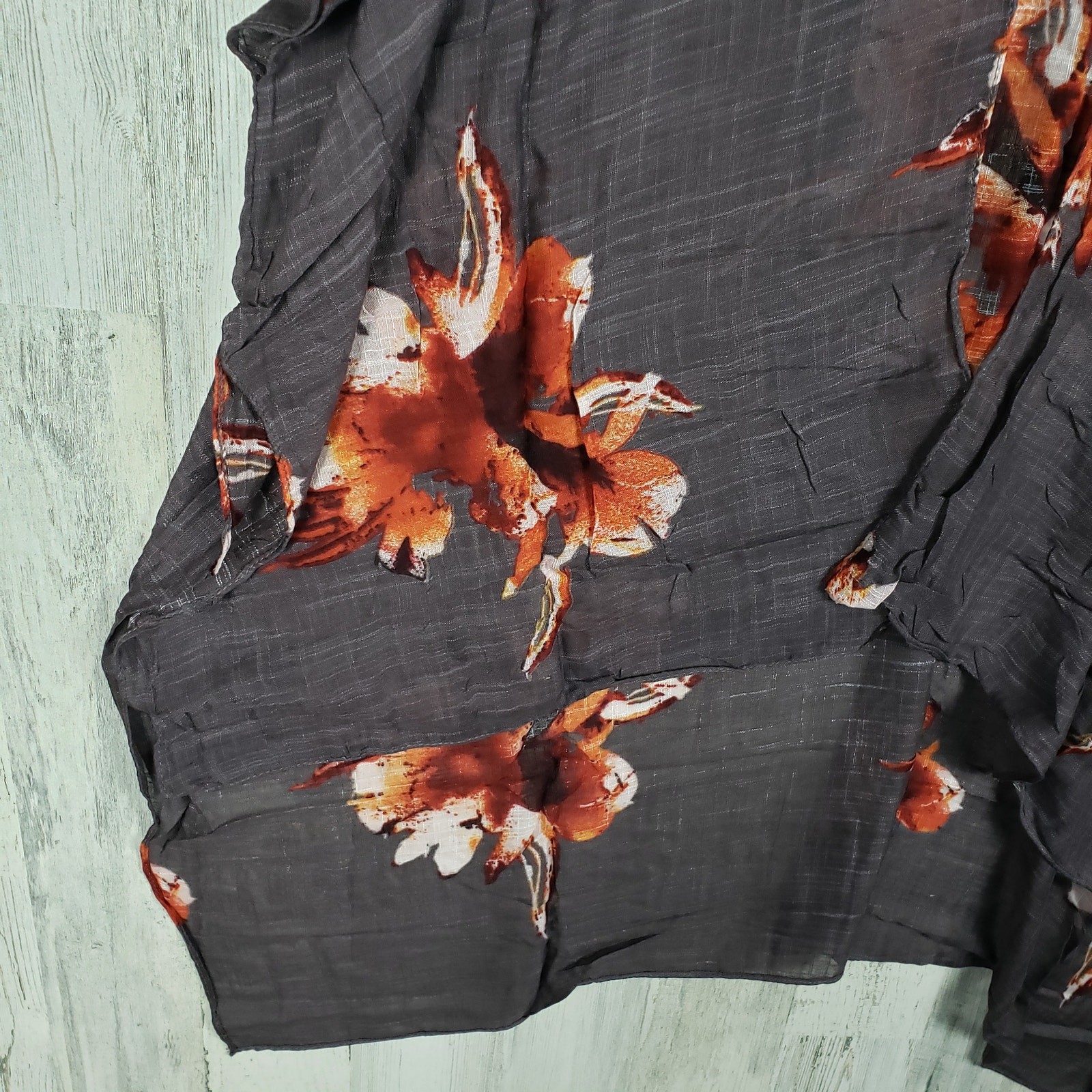 New Gray Floral Print Open Front Boho Flower Lightweight Kimono Women’s One Size