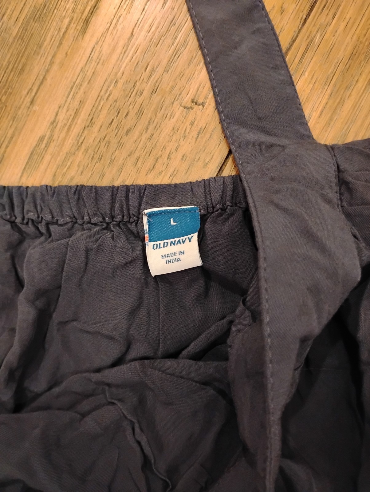 Old Navy – Soft Woven One Shoulder Top – Volcanic Grey – Ladies Sz Large