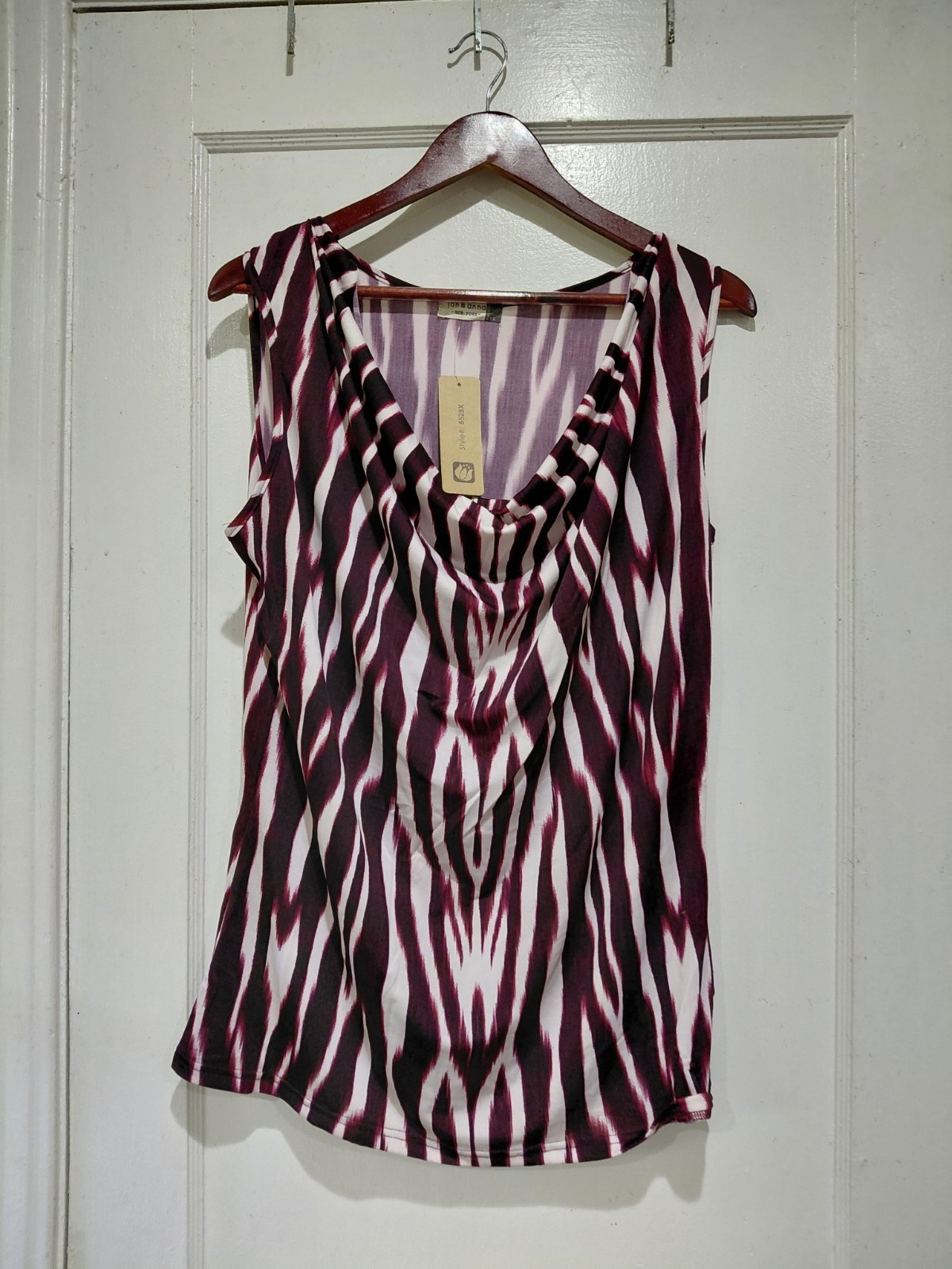 NWT Jon & Anna Purple Zebra Print Drape Neck Top. Size 1X.