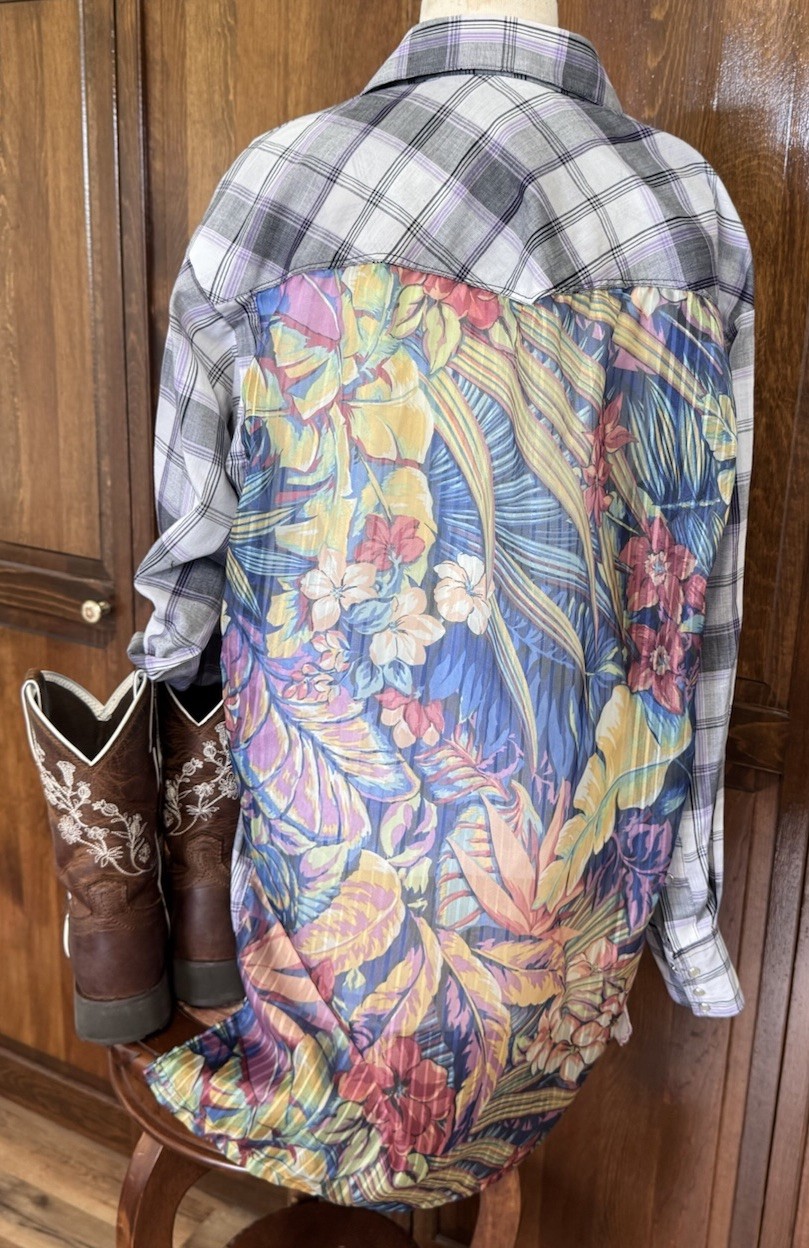Vintage OOAK Pure West by Cheryl Long Women’s XXL Plaid Floral Button Down Top
