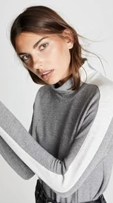 Monrow Dark Heather Gray and White Two-Tone Soft Turtleneck Top – Size – XS