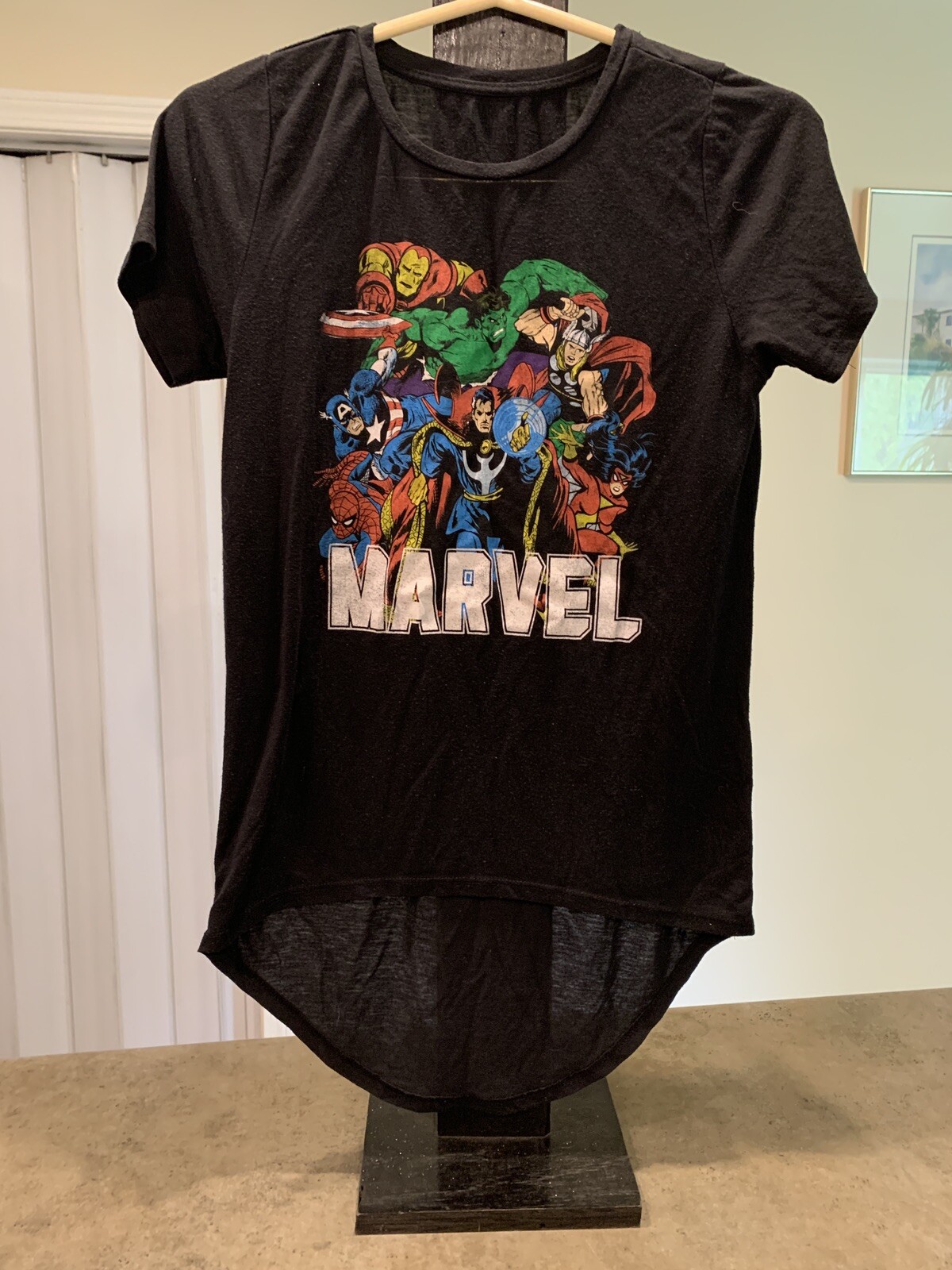 Women’s Marvel Comics Logo T-Shirt Size Small To Medium No Tag