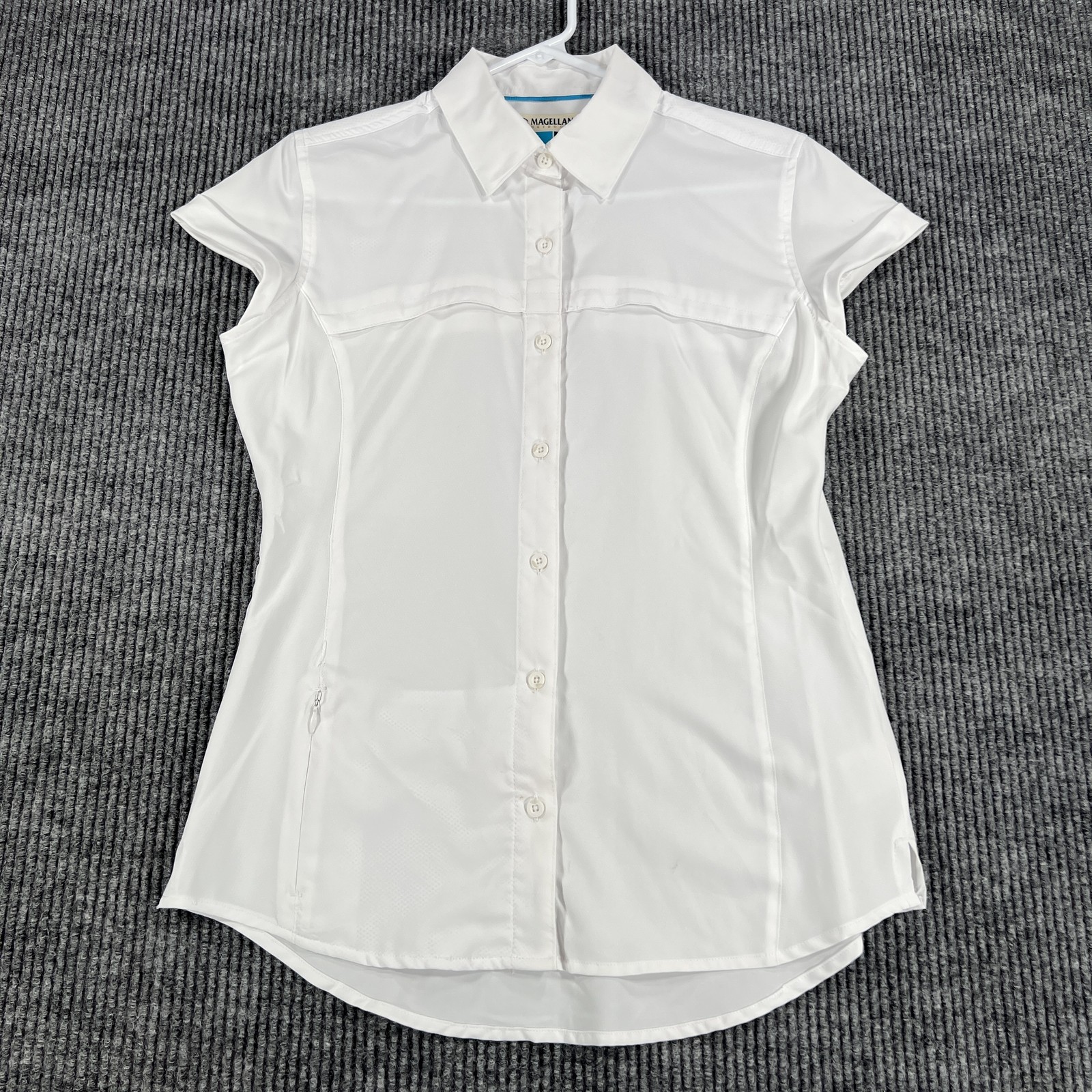 Magellan Outdoors Shirt Womens Small White Overcast Semi-Fitted Fishing Top UPF