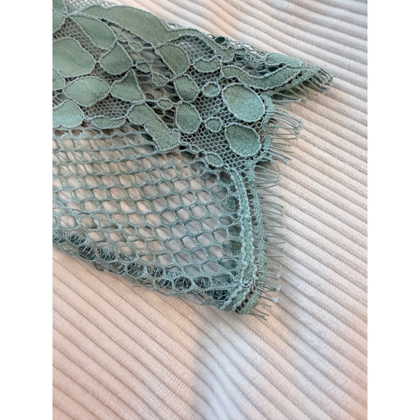 BKE Boutique Sage Green Sheer Lace Mock Neck Long Sleeve Top Size M BTQM4731