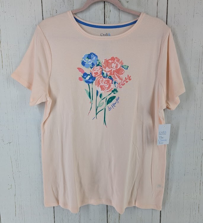 Croft Barrow Size Large The Classic Tee Peach Floral Graphic Short Sleeve Top