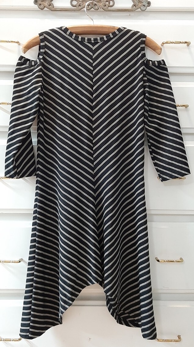 Inside Out Sz S Cold Shoulder Zip Up Front Striped Tunic Blouse Sharkbite Hem