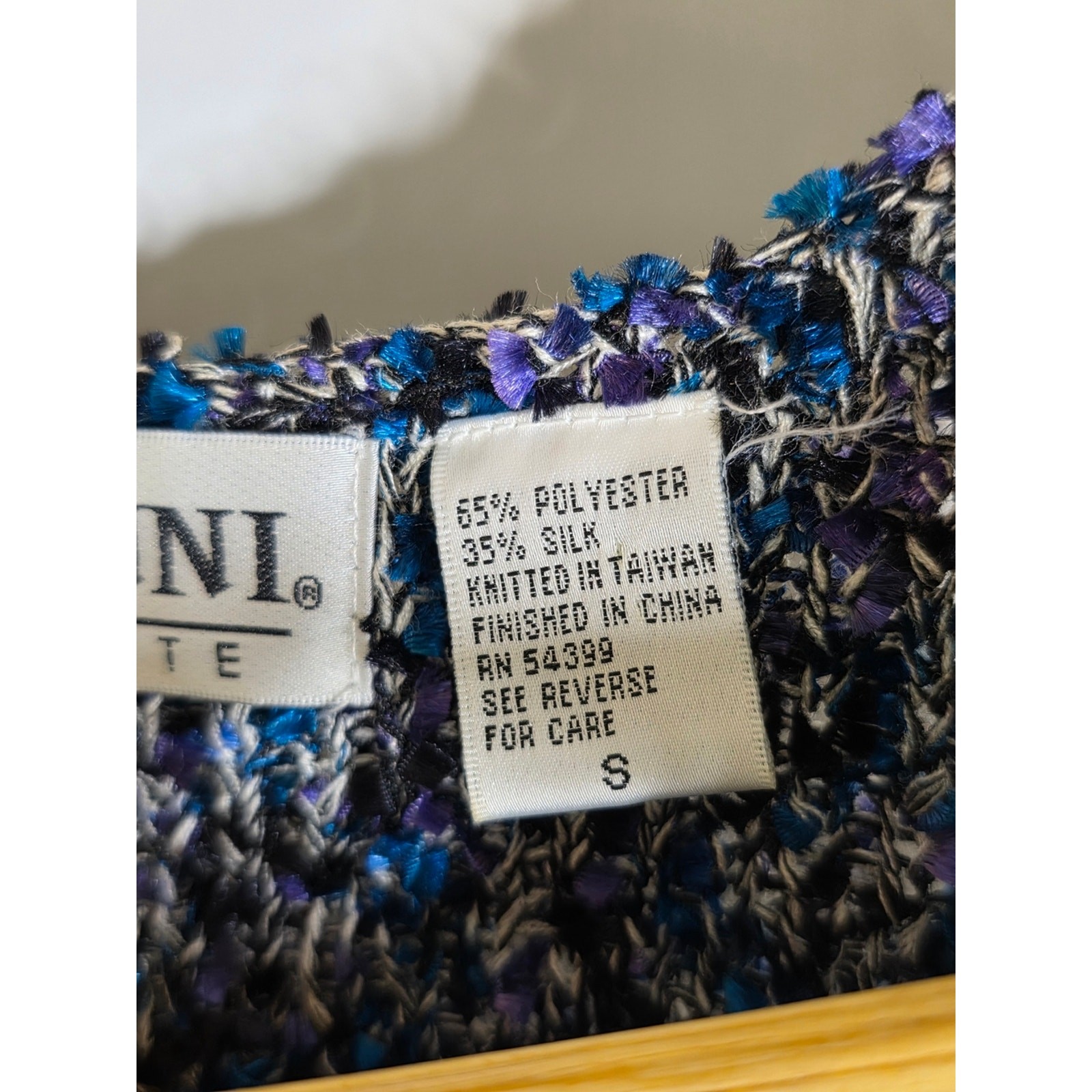 Gianni Petite Blue Speckled Knit tank top Size Small Stretchy layering
