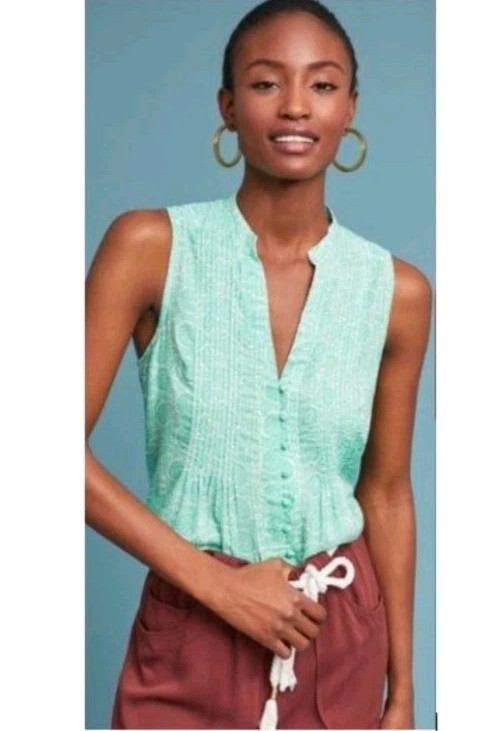 Anthropologie Maeve Green Motif Petunia Pintucked Tank, Size Medium