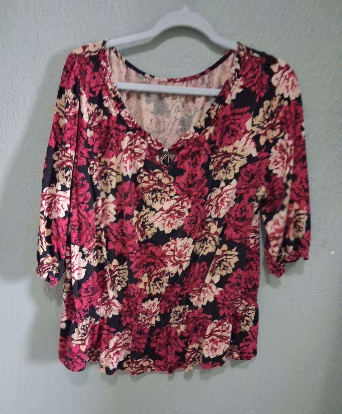 Women’s Studio Women’s L Red/Black/Beige Floral V-Neck 3/4 Sleeve Stretch Tunic