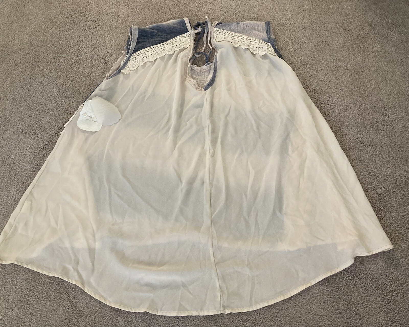Altar’d State Blue Cream Size Small Top Lace Raw Hem Style MT9083 Boho Flowy