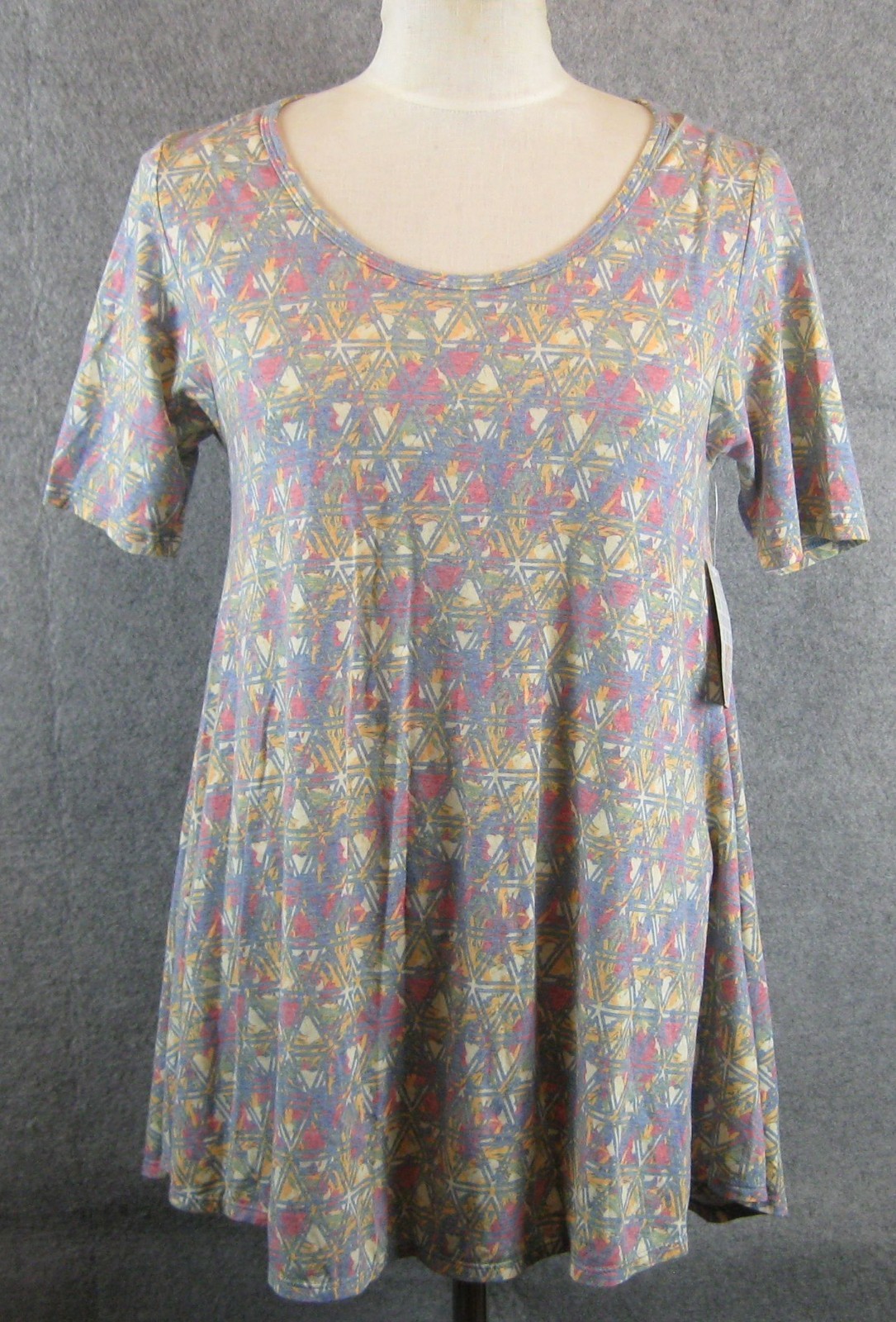 ‘LuLaRoe Perfect T XS Blue Yellow Red Floral