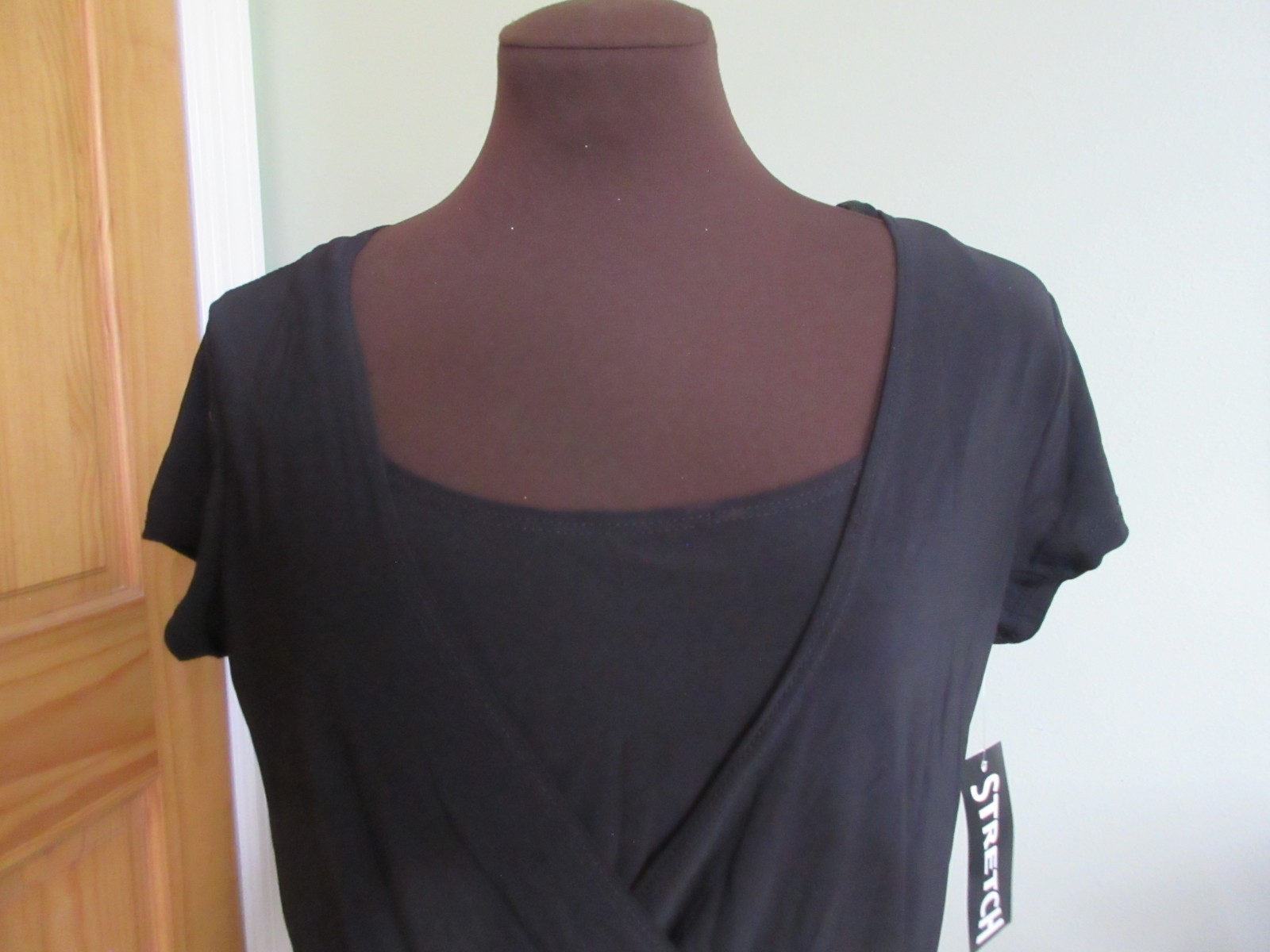 Dynamite Pull Over Stretchy BLACK Pull Over Top w Buckle, Size LARGE , NWT