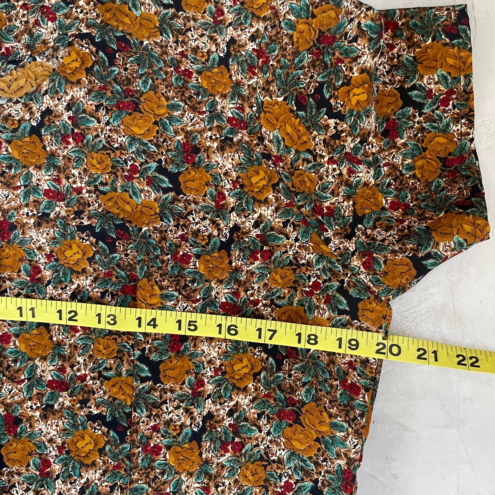 Vintage Button Up Blouse Medium 70s 80s Handmade Floral Cottage Feminine Fairy