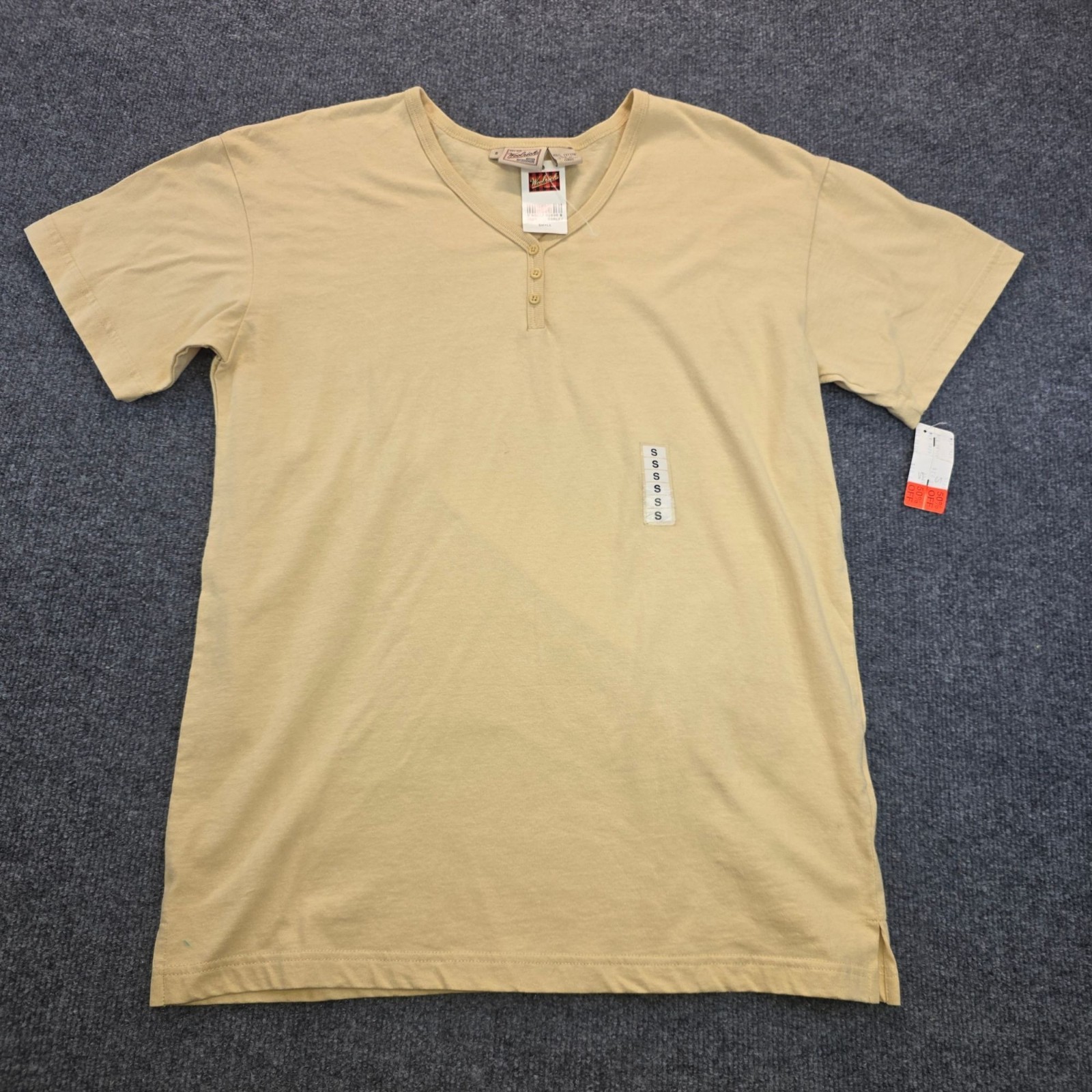 Vintage Woolrich Cotton Henley T Shirt Small Beige USA 90s Casual Outdoor Preppy