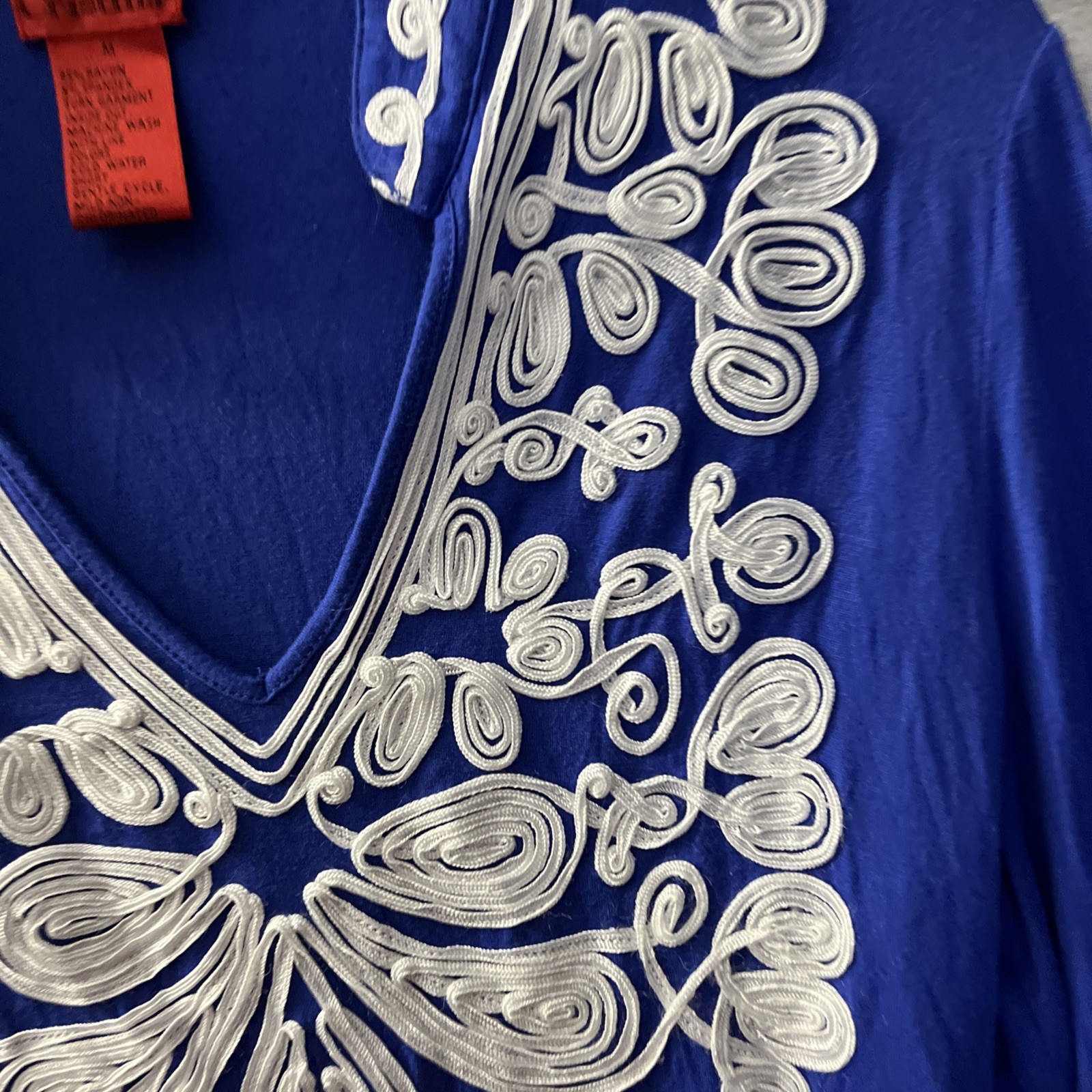 V Cristina Womans Tunic Top Blue Medium Geometric Long Sleeve V Neck Pullover