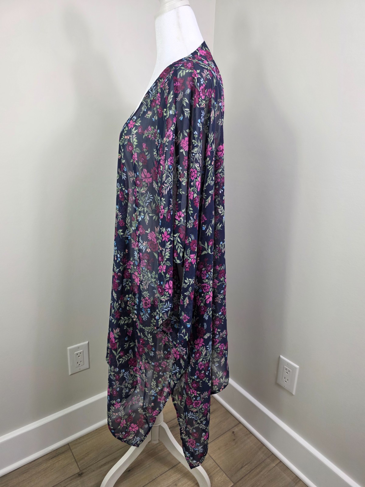 Lane Bryant Floral Kimono Overpiece One Size Navy with Pink, Green, Blue Floral