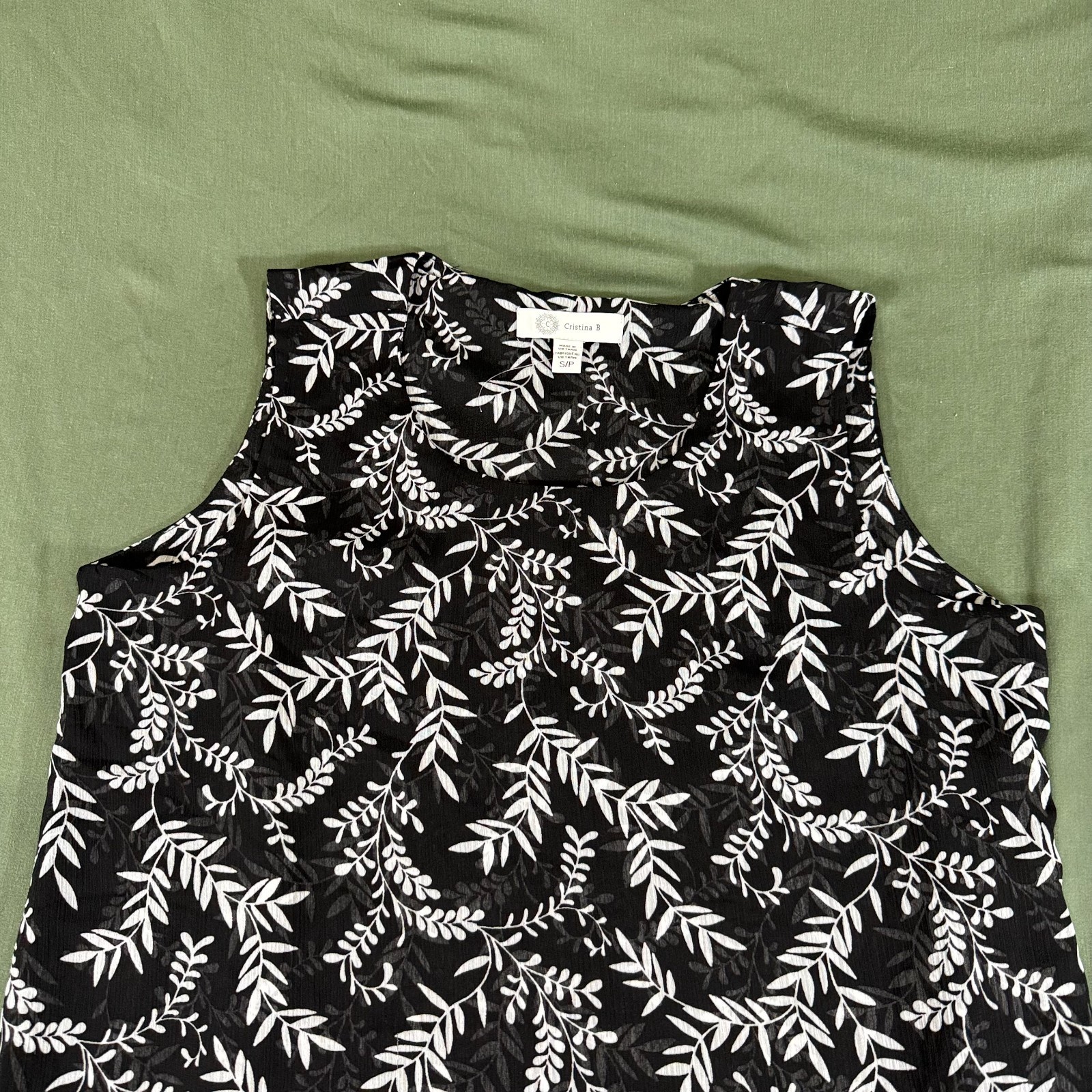 Cristina B Women’s Sleeveless Blouse Black White Leaf Print Size S New No Tags