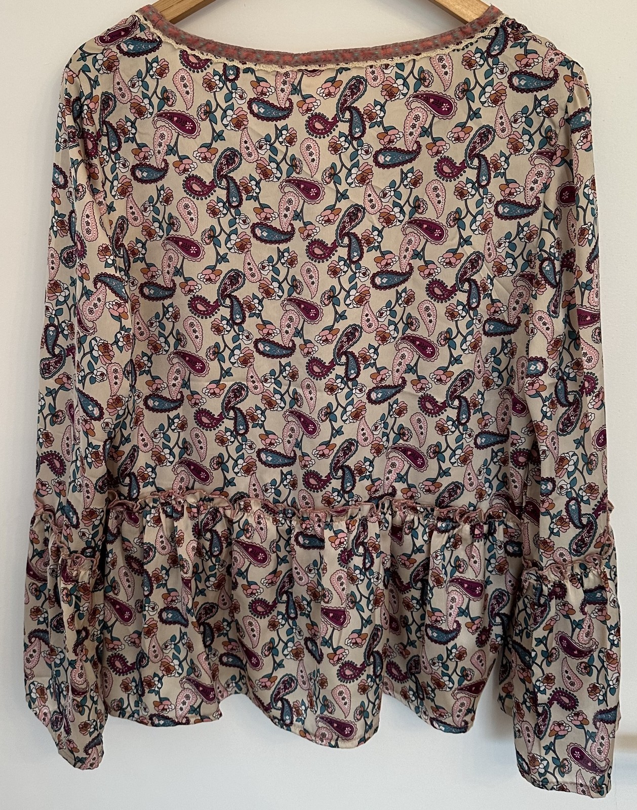 Three Piece Nekane NKN Boho Lounge/Casual Set (Blouse, Top & Pants) Size M
