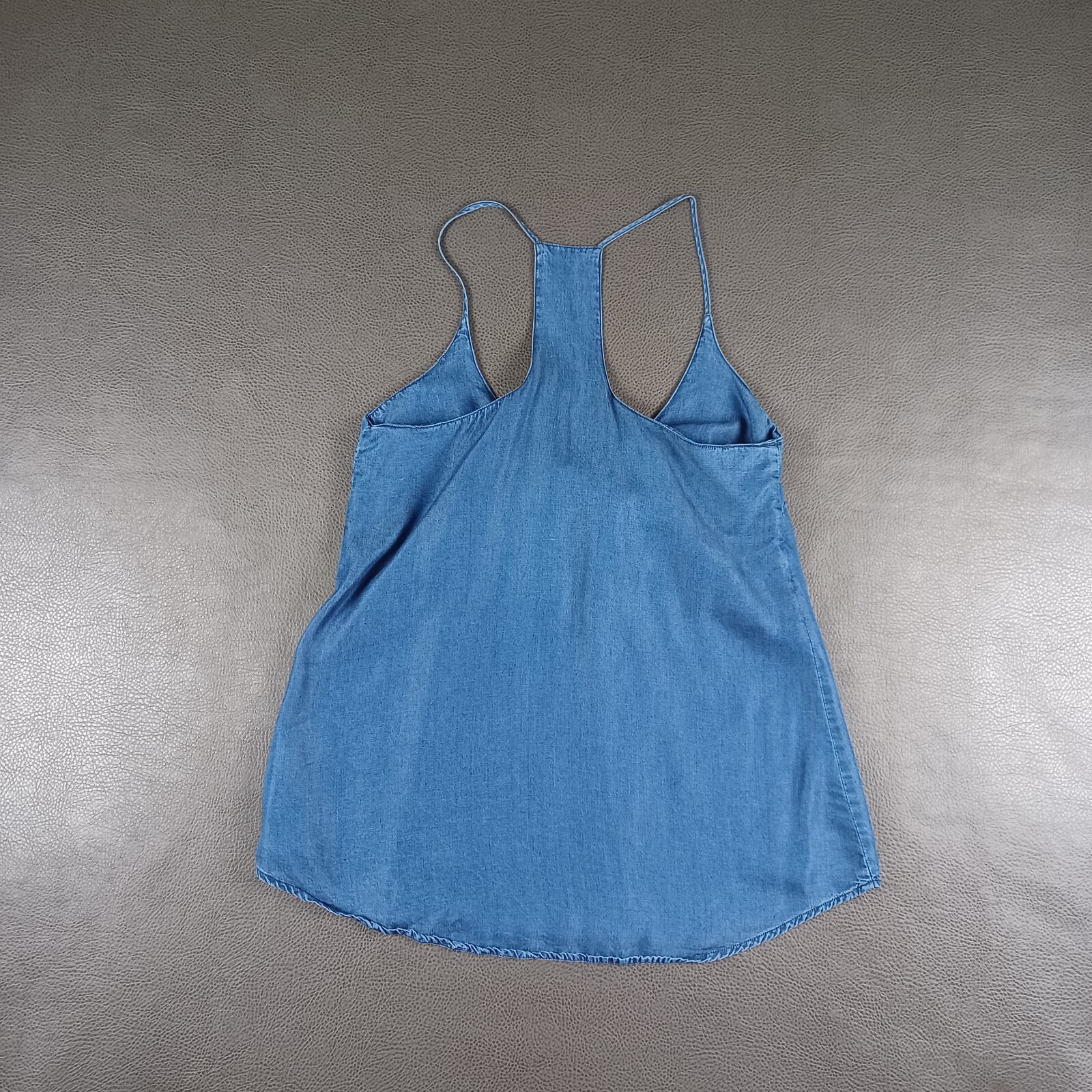 Thread & Supply Size Small Chambray Spaghetti Strap Top 100% Lyocell Blue Flowy