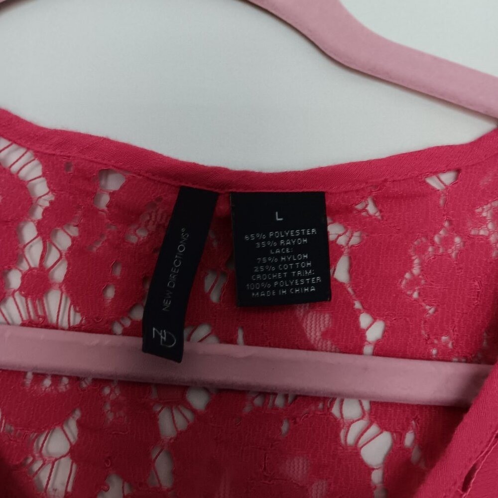 New Directions Fuchsia Women’s Blouse Size Large Lace Crochet Trim