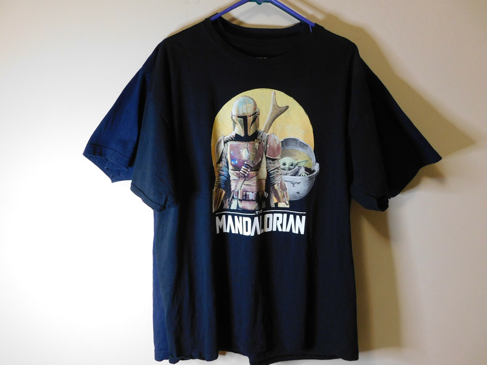 Star Wars The Mandalorian Short Sleeve Graphic Crew neck T-Shirt – Black XL