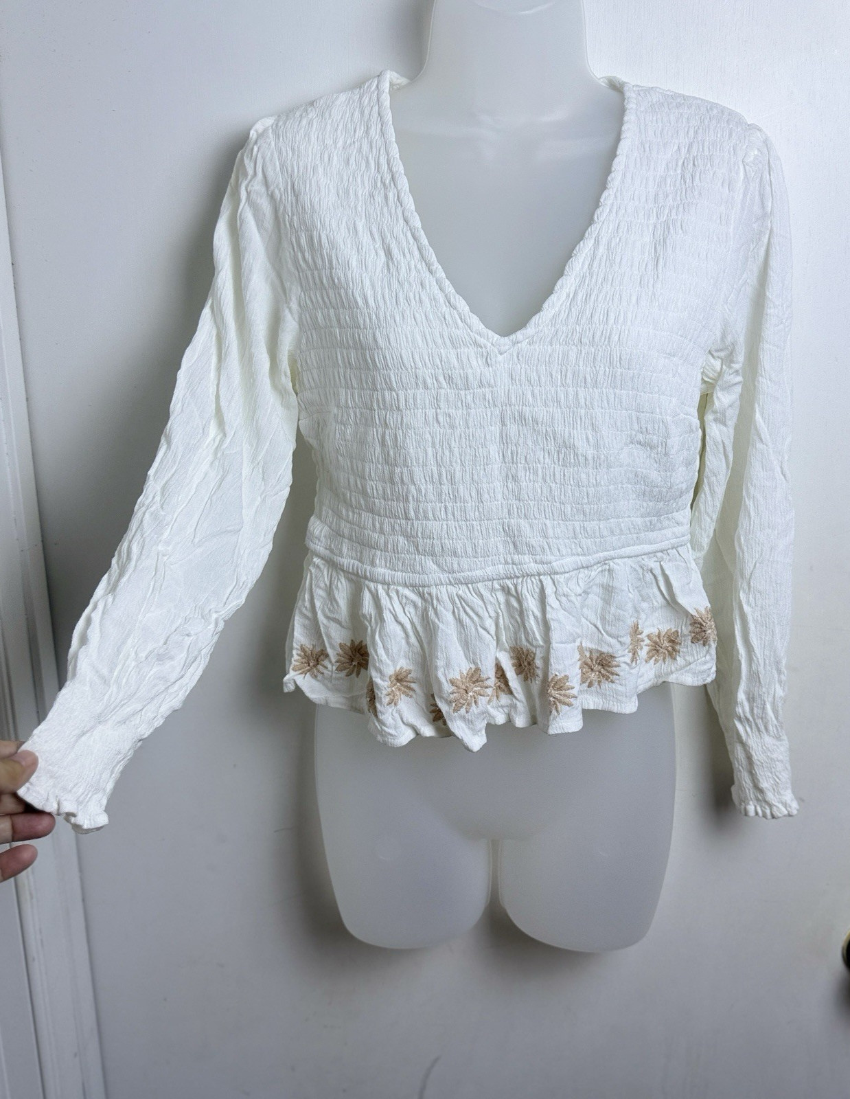 Japna Peasant Top White Brown Embroidered Flowers Size L Fairy Coquette Festival