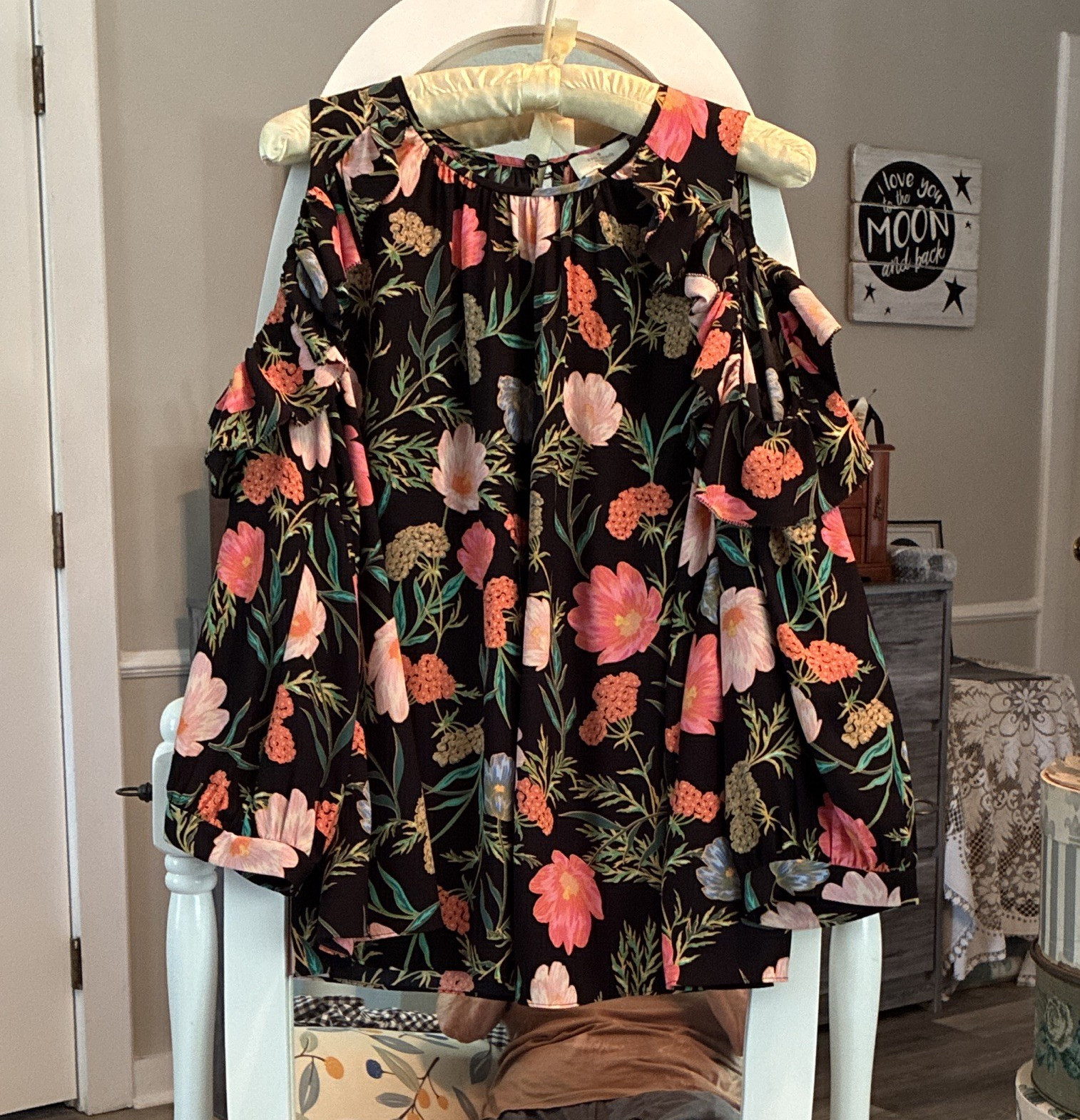 Kate Spade New York Women’s M Black Multicolor Floral Cold Shoulder Blouse.
