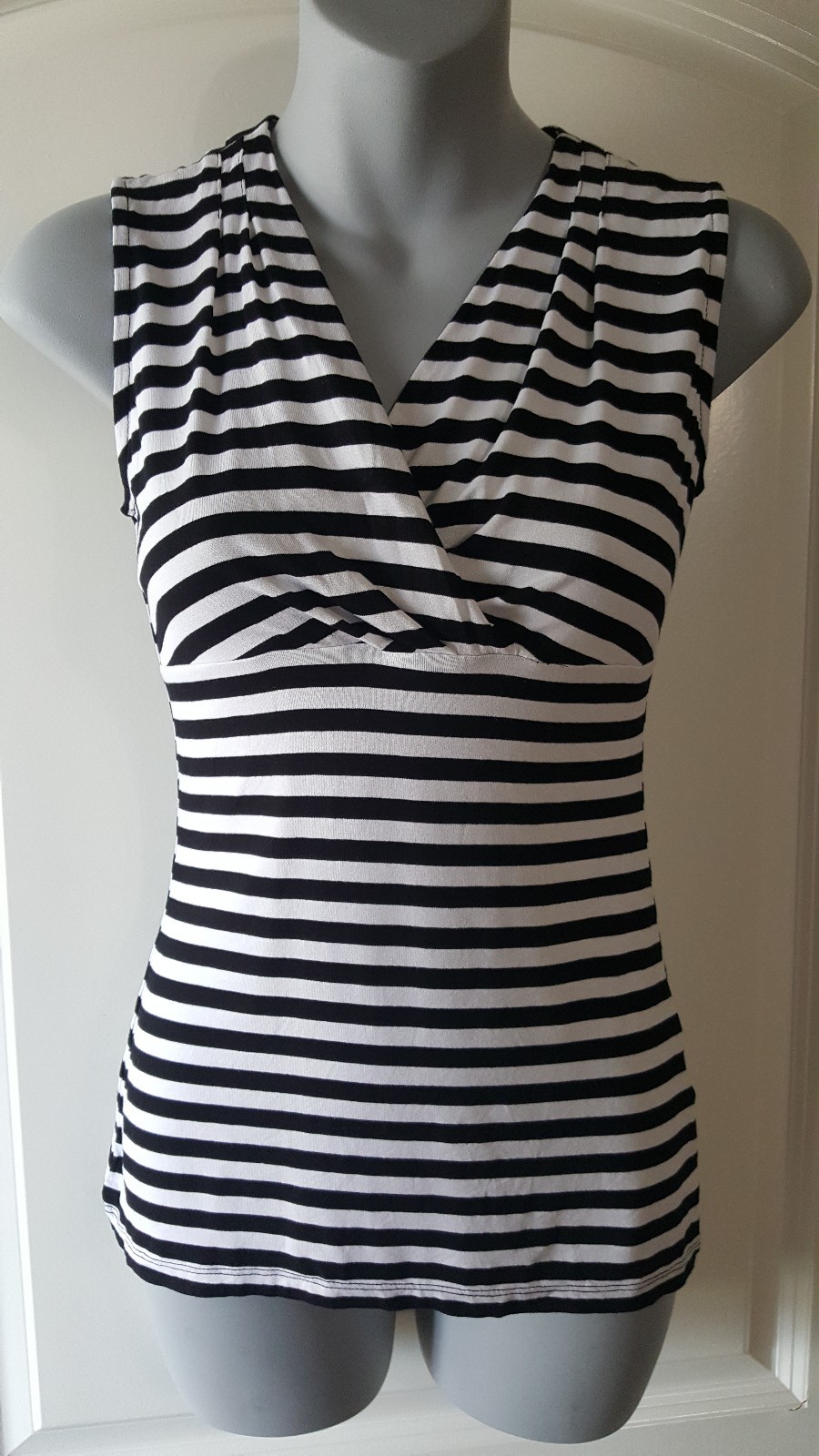 Women’s Attention Top Black White Striped Size XS Extra Small NEW NWT