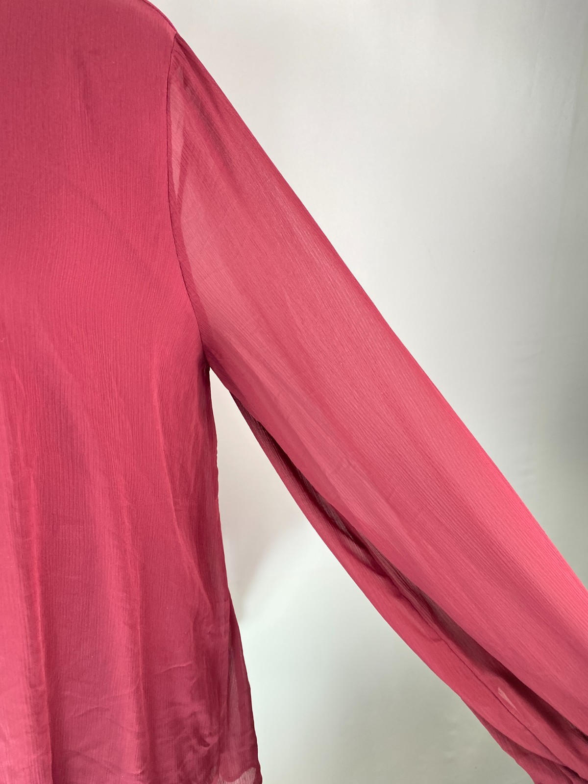 Soft Surroundings Sz XL Toggle Buttons Burgundy Sheer Overlay Blouse High Low