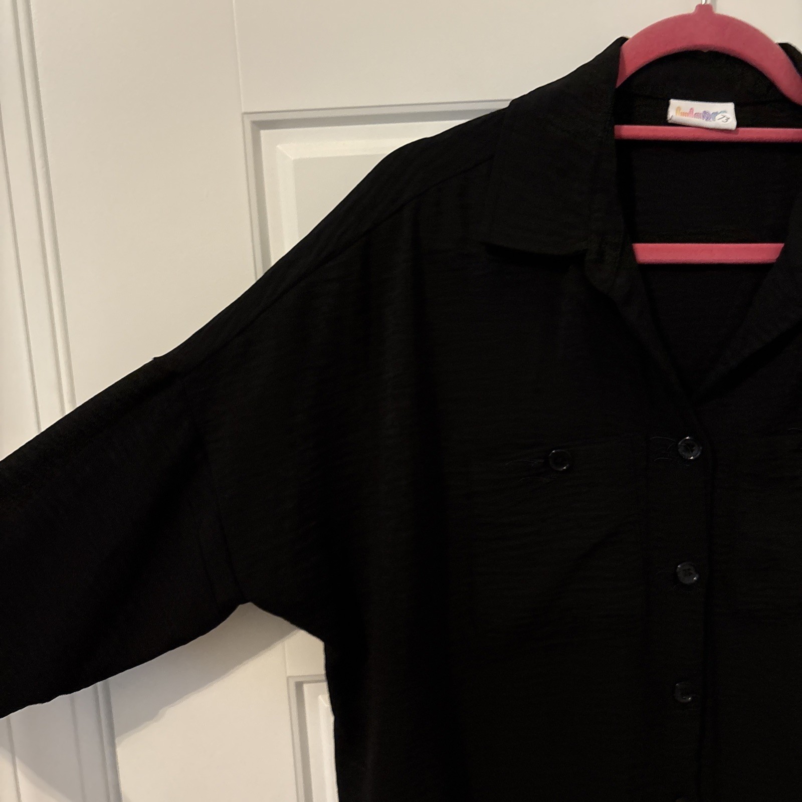 Lularoe Goldie Button Up Tunic Retail $48 – Medium – Item 3073