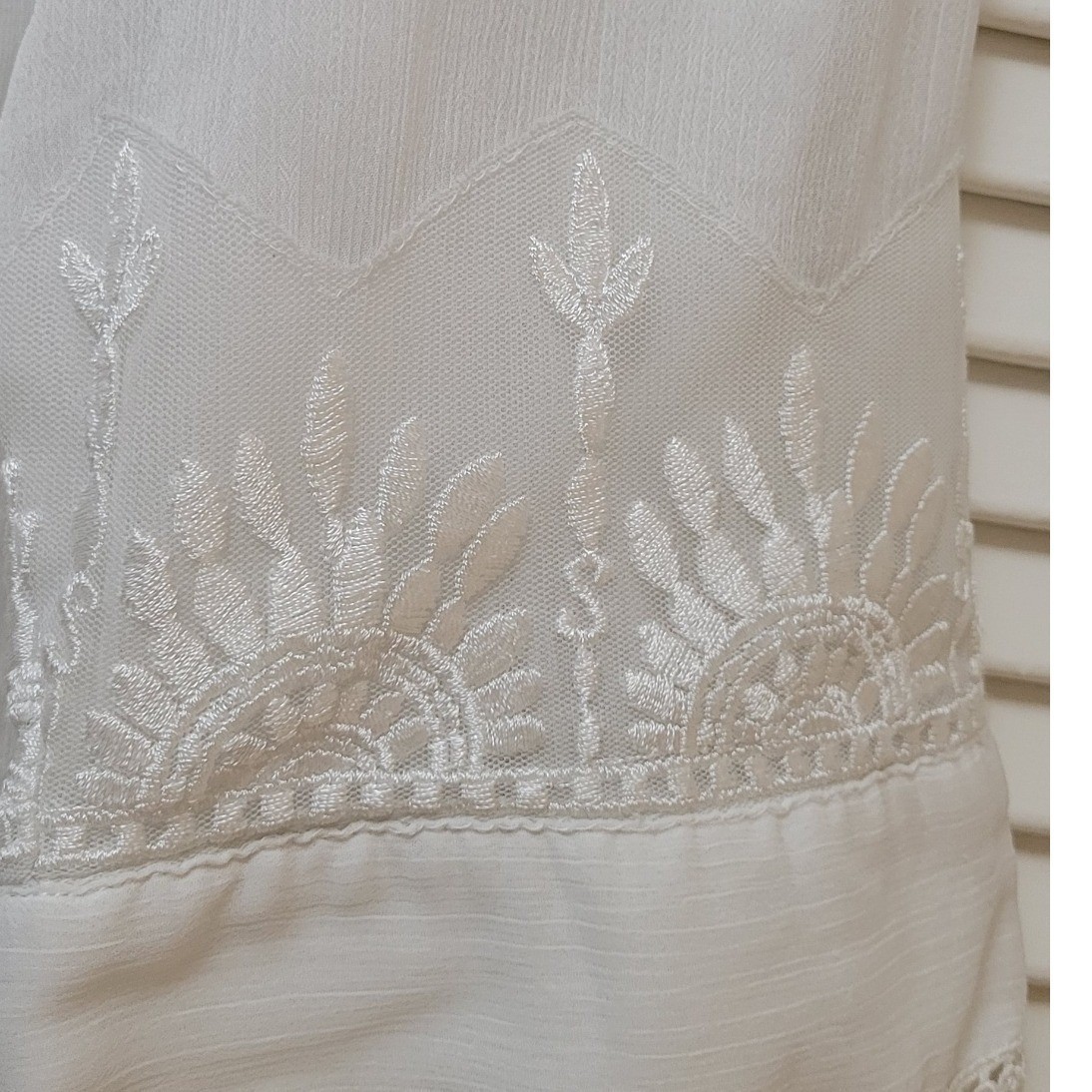 Boho Peasant Fairy Embroidered Lace Trim Tunic Blouse