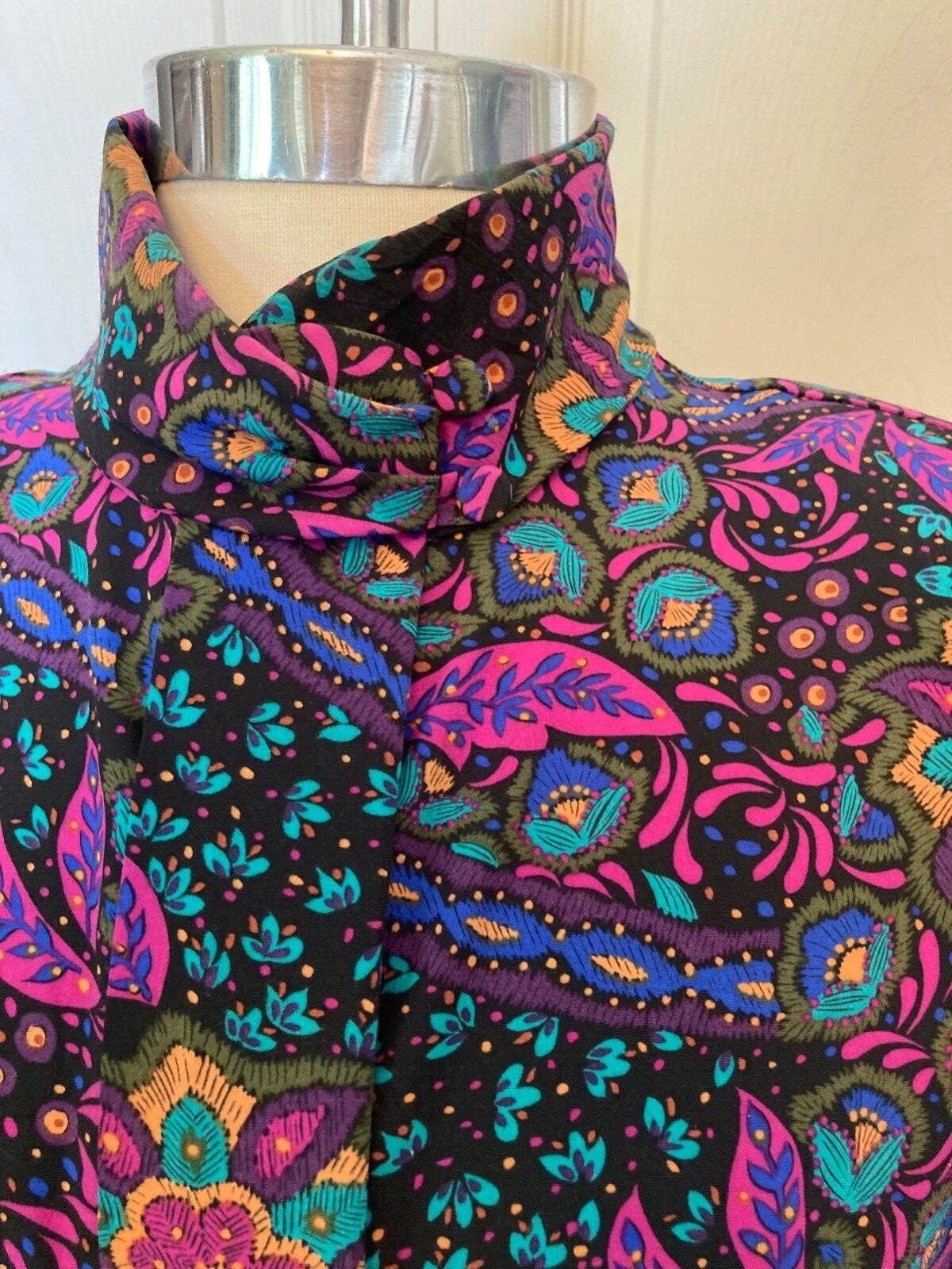 Vintage Alyssa Carr Women’s Multi Color Fuchsia Teal Long Sleeve Blouse Size 6 